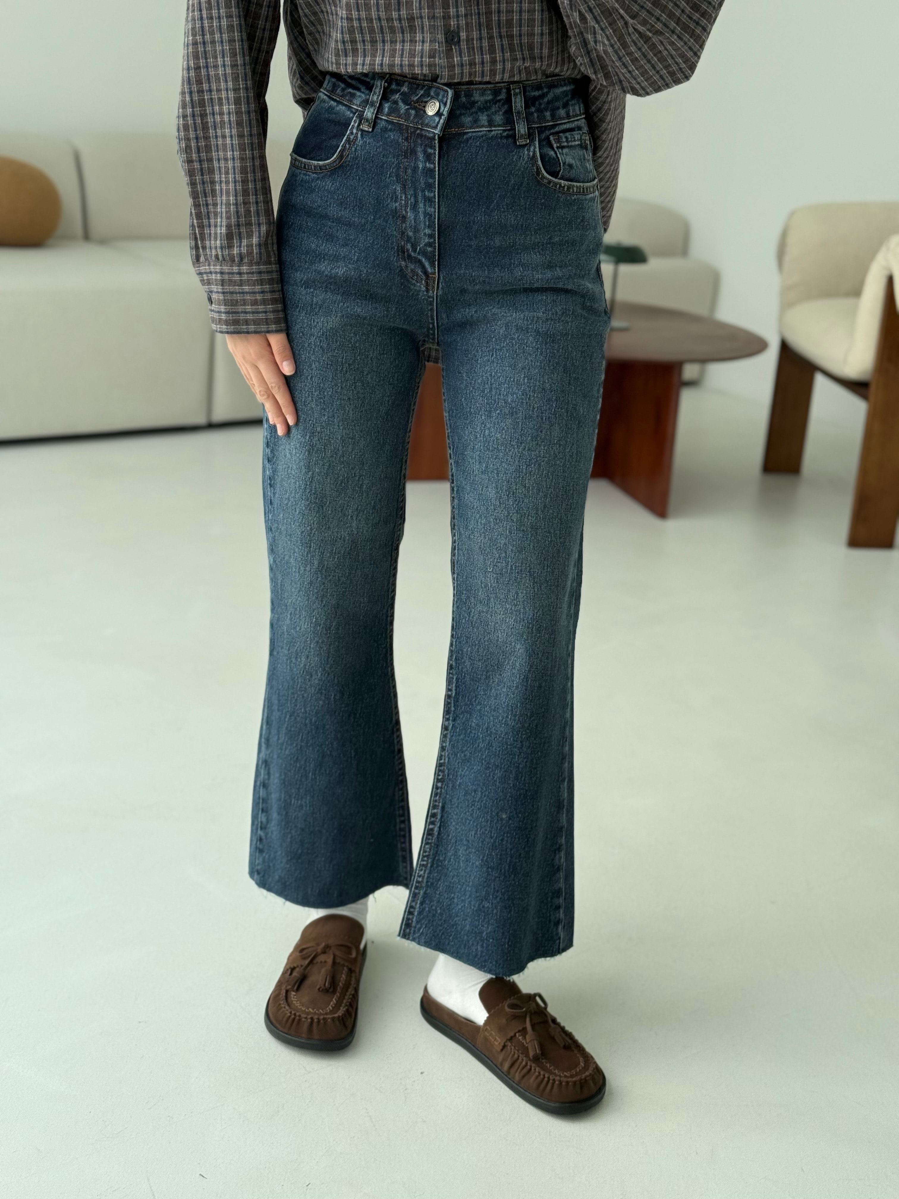 Premium Paçası Kesik Hafif İspanyol Jean 148