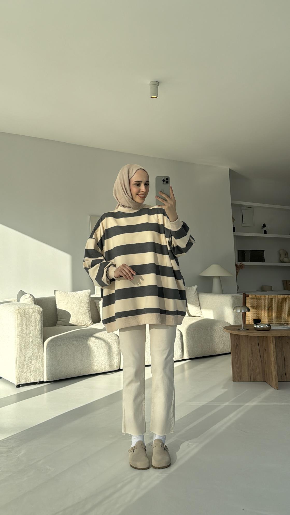 Çizgili Oversize Sweatshirt Gri