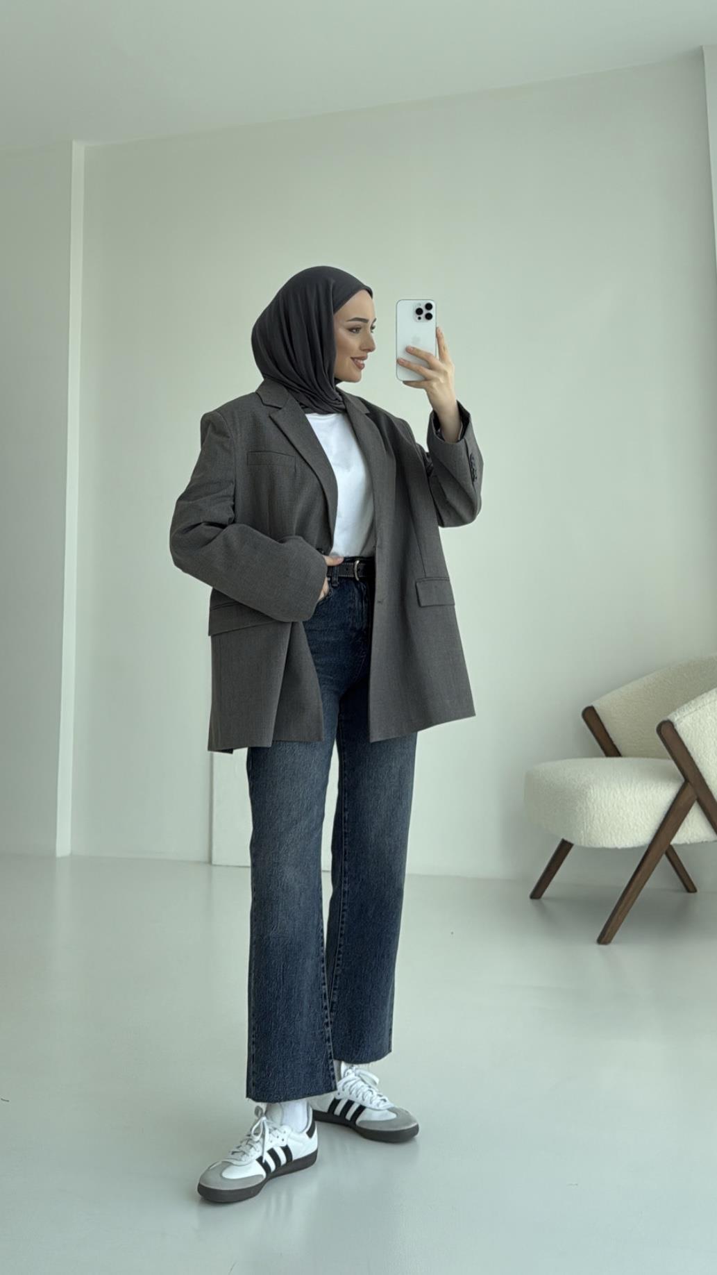 Yırtmaç Detaylı Oversize Blazer Ceket