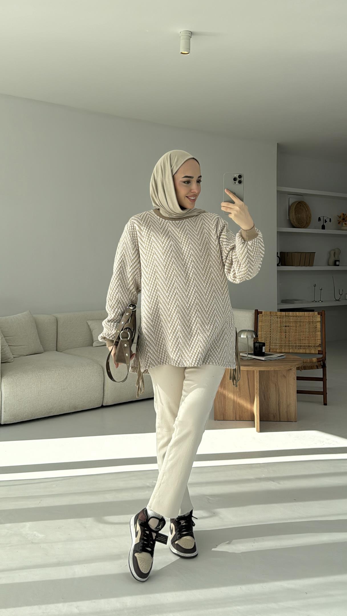 Balık Sırtı Yandan Bağlama Detaylı Bej