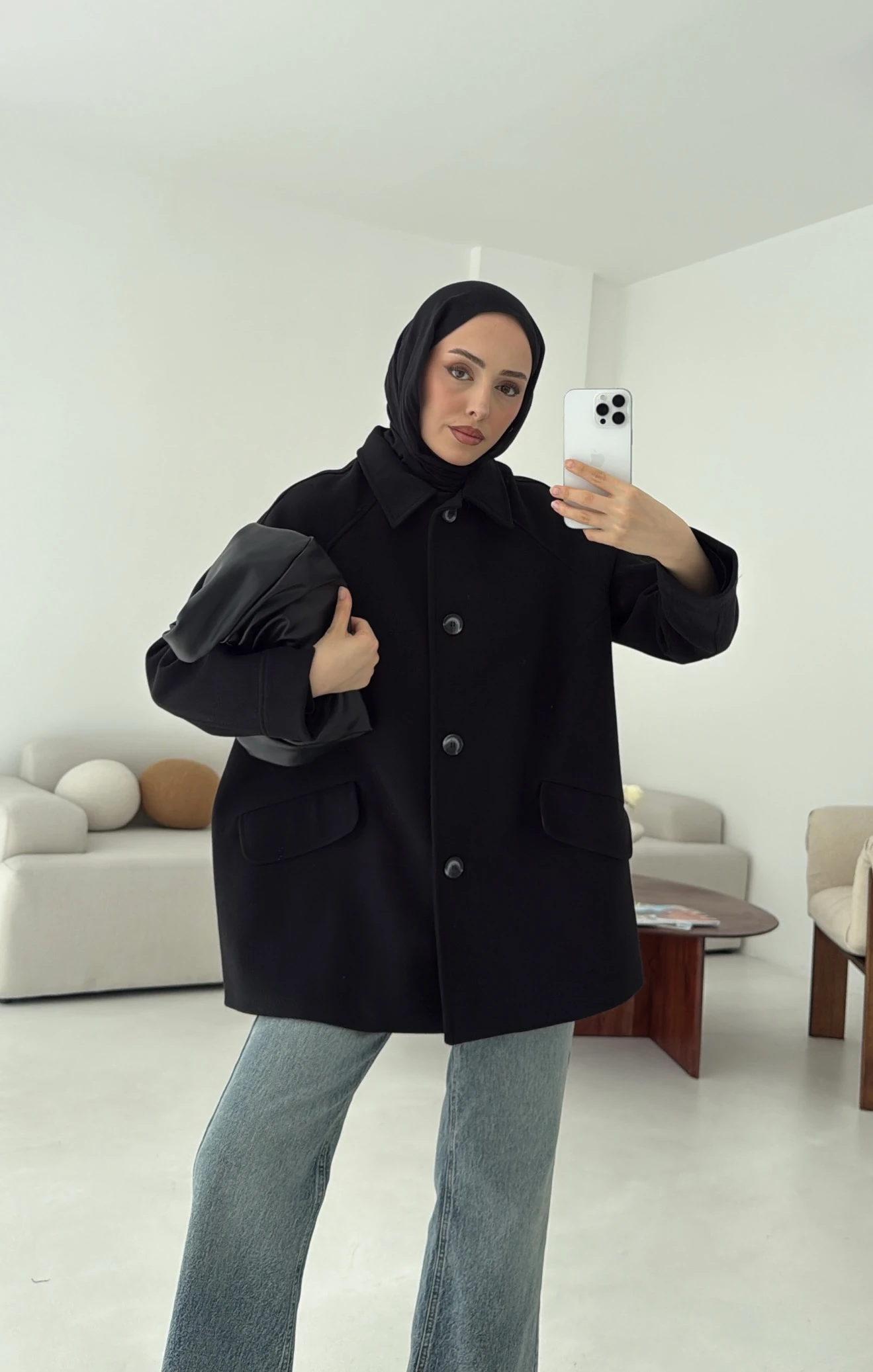 Ön Düğmeli Kaban Siyah