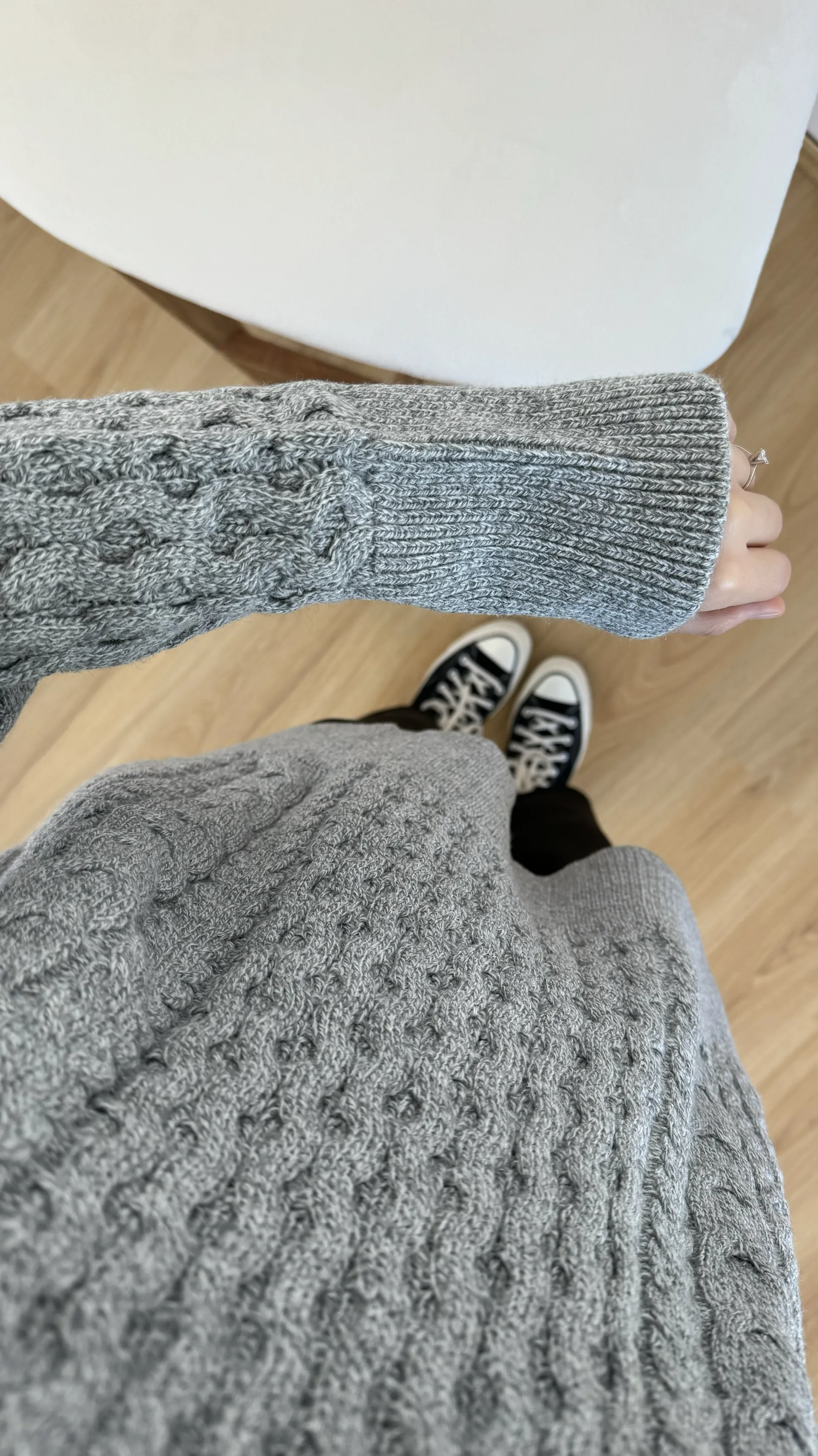 Örgü Detay Hakim Yaka Triko Gri