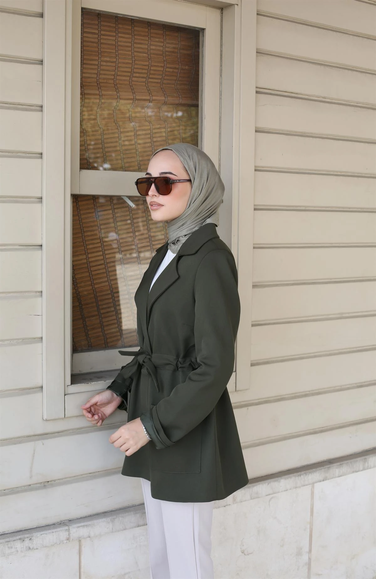 Beli Sıkmalı Astarlı Ceket Haki