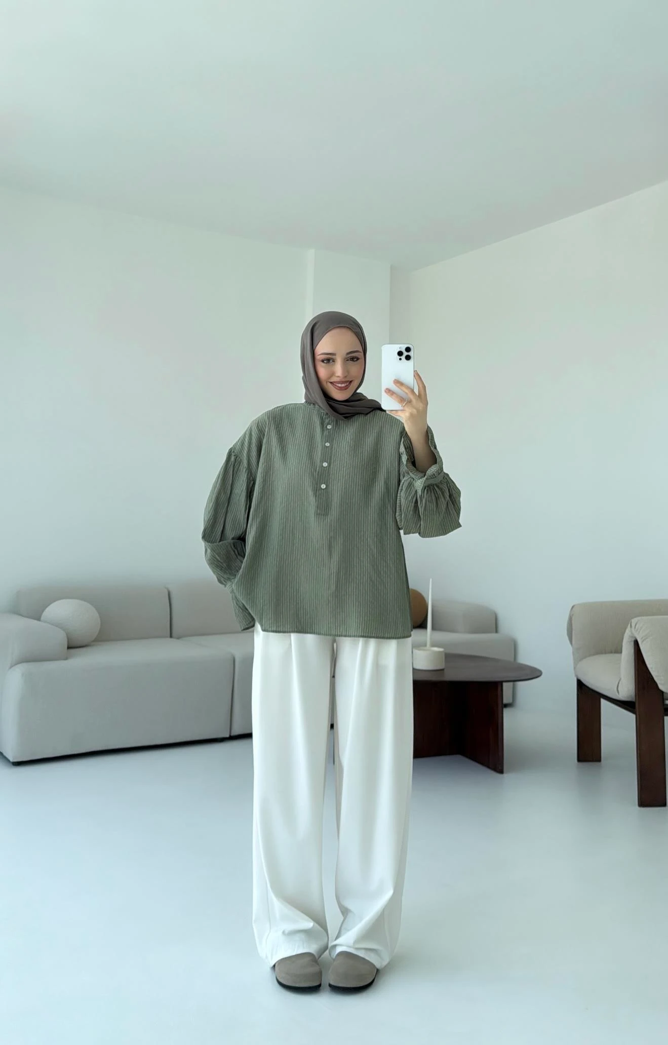 Premium Hakim Yaka Gömlek