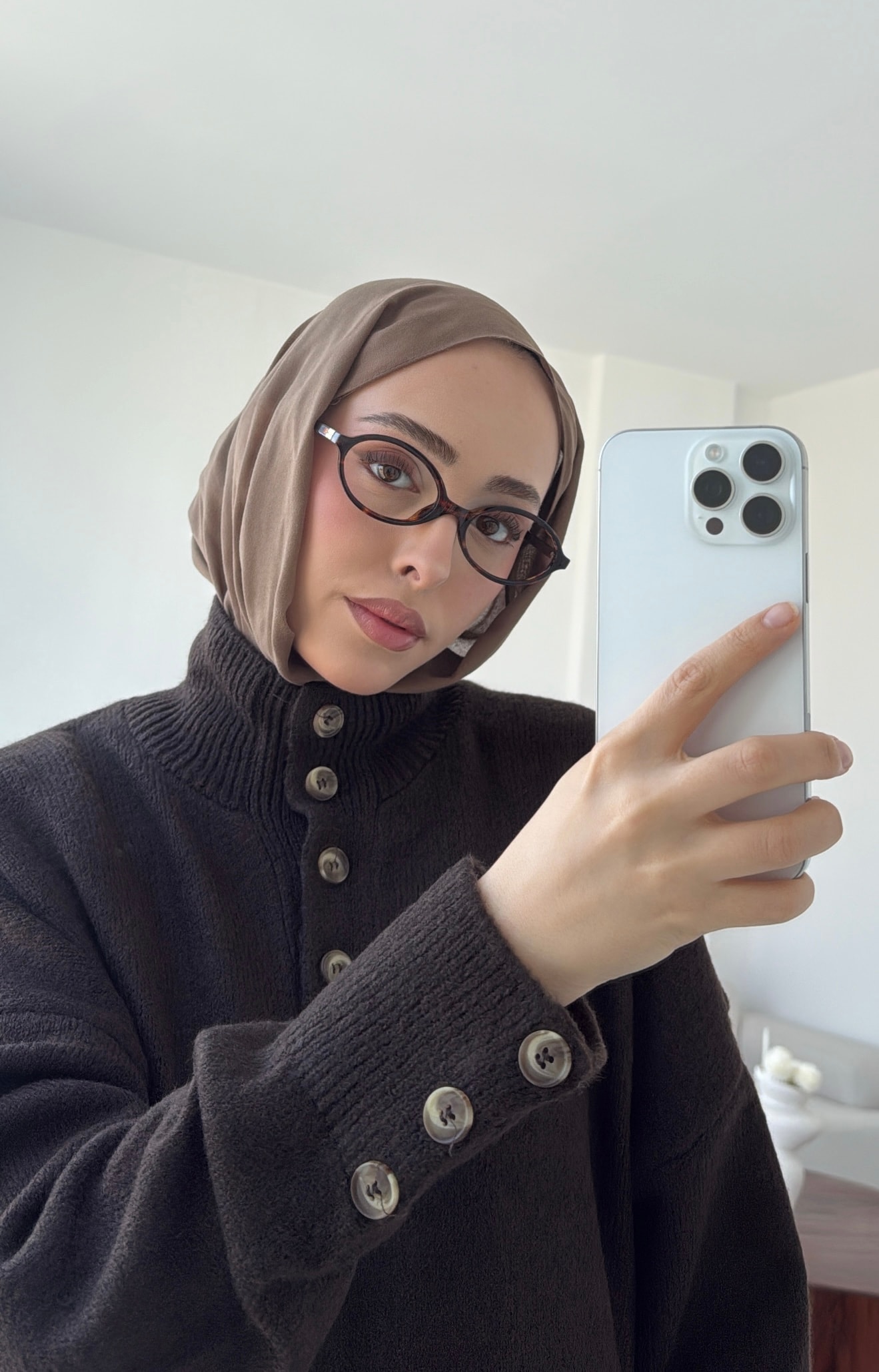 Kolları Düğme Detay Triko Kazak Acı Kahve