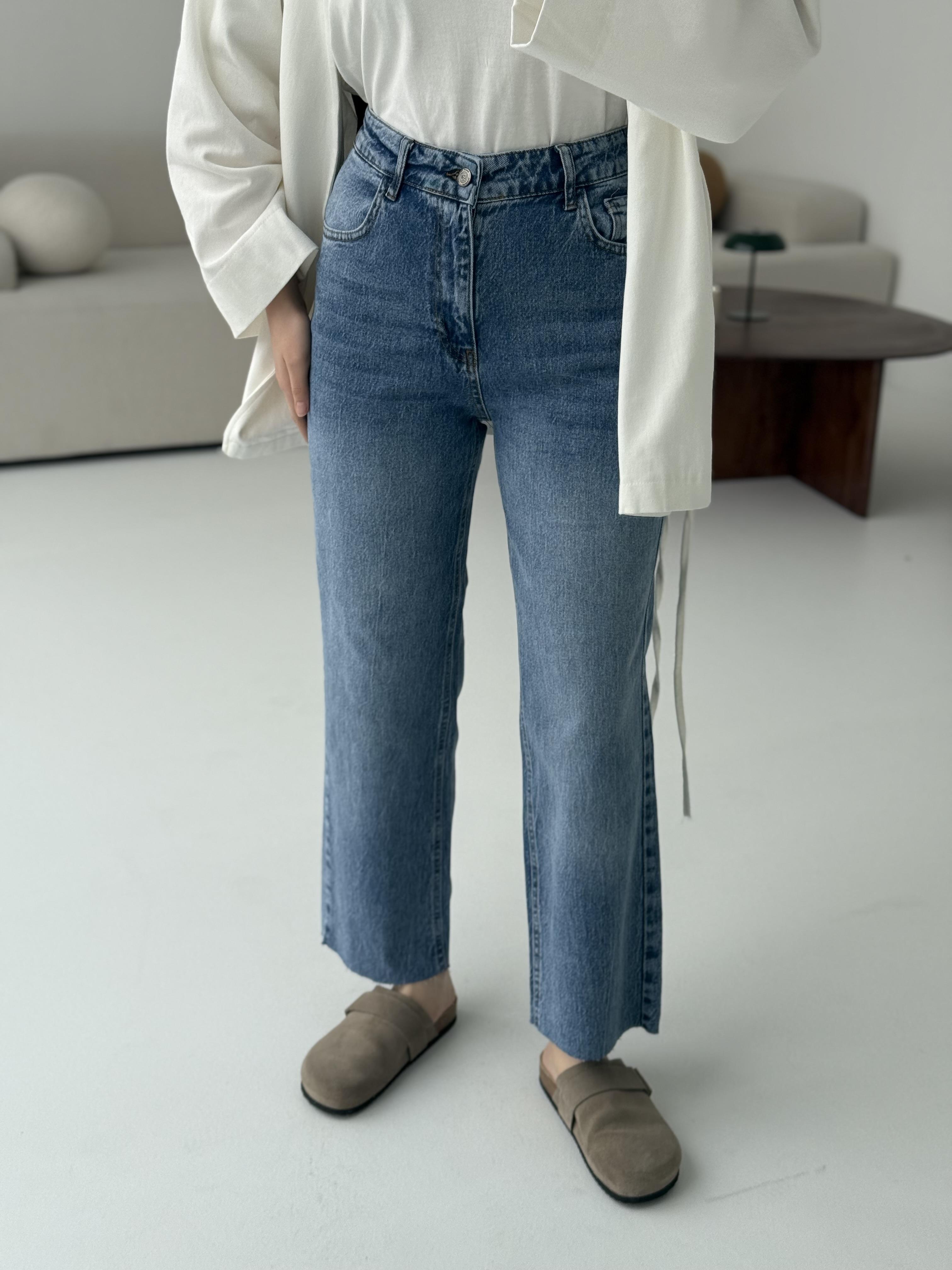 Premium Paçası Kesik Jean R12