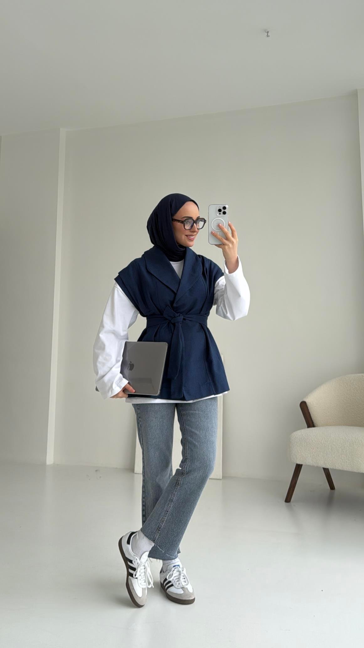Gabardin Bağlamalı Yelek Lacivert