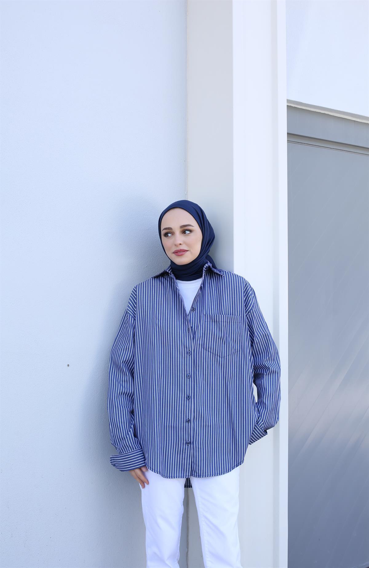 Tek Cep Detaylı Çizgili Gömlek Lacivert