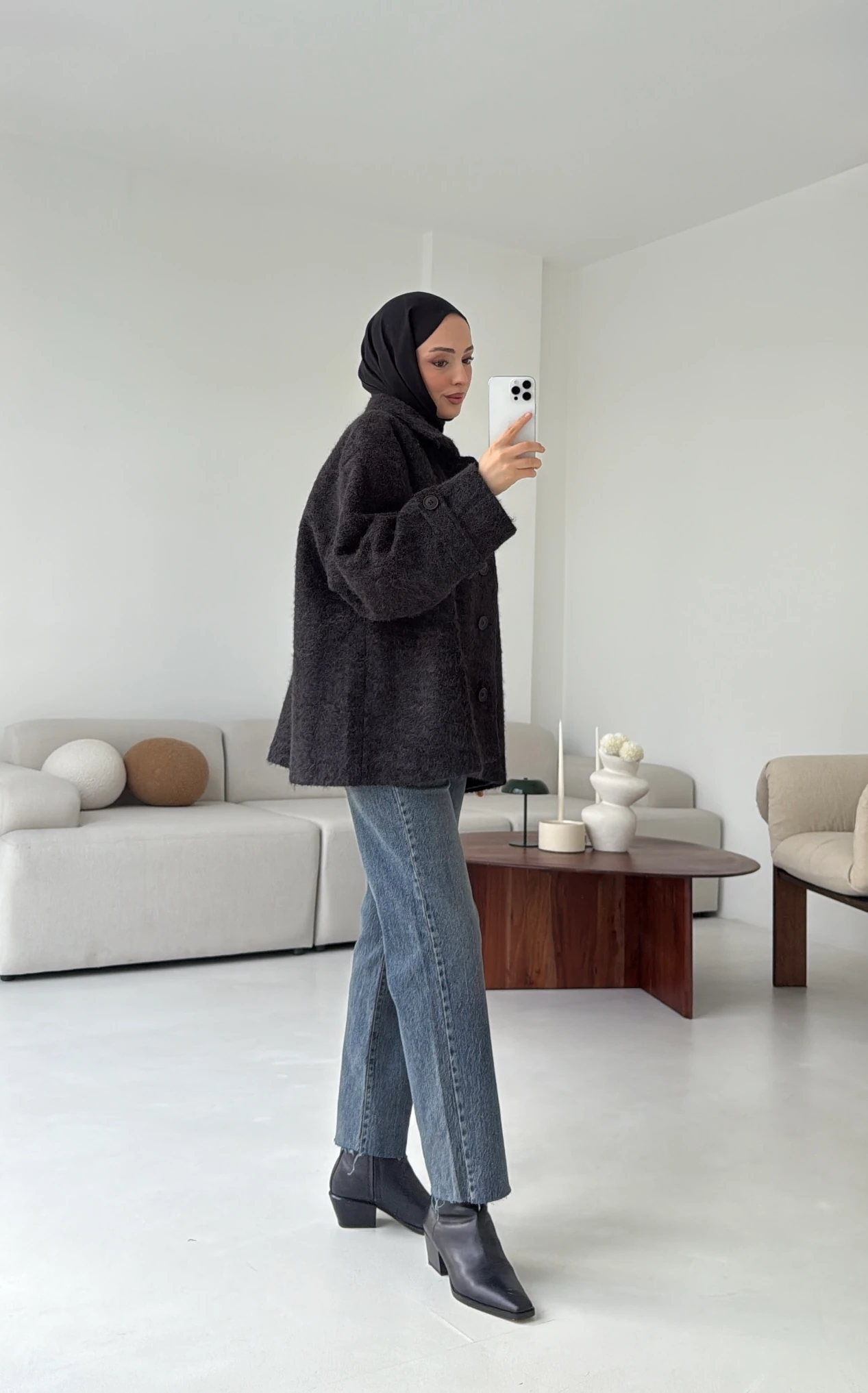 Boucle Yaka Detay Kaban Siyah