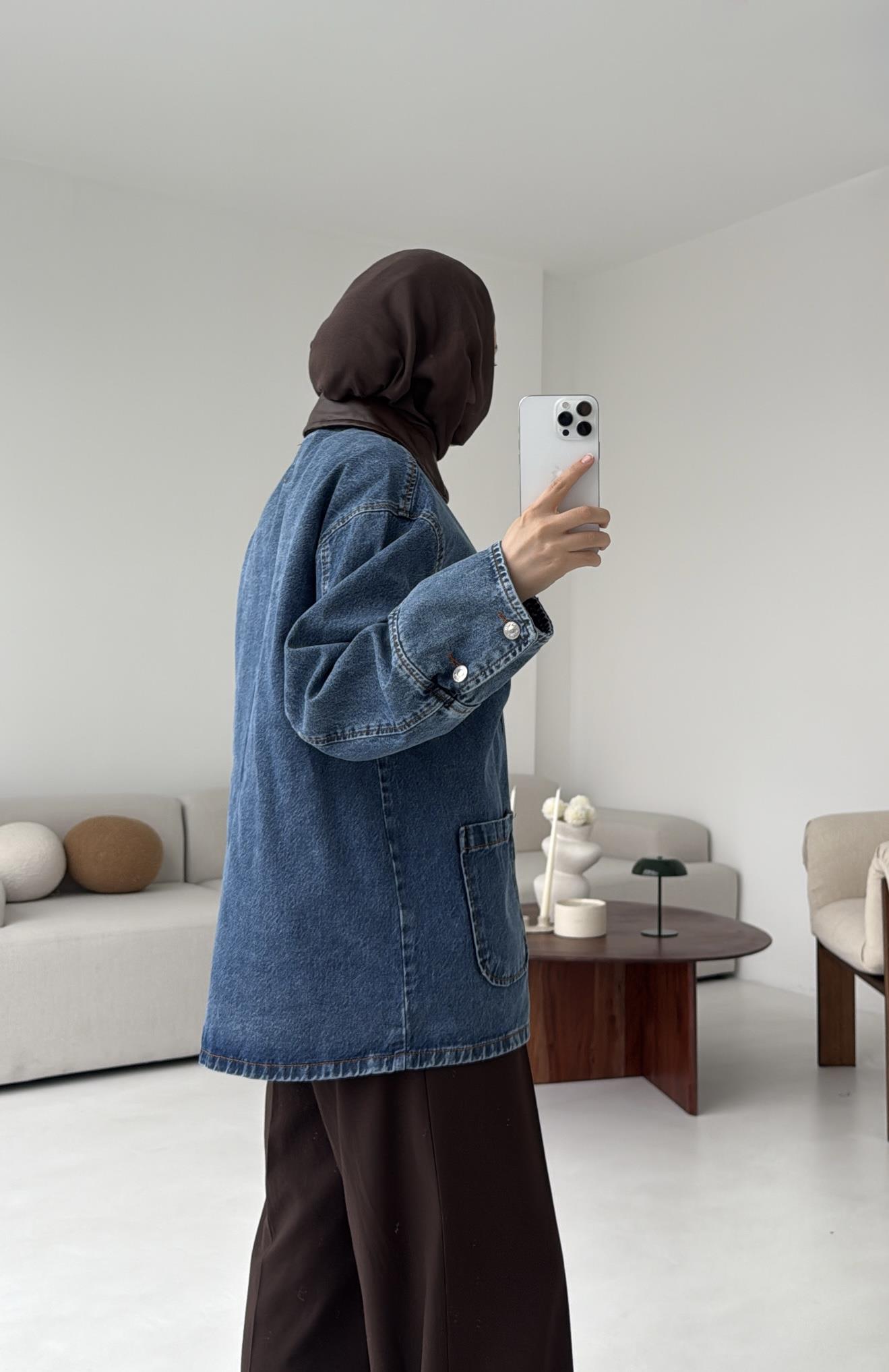 Yakası Deri Denim Ceket
