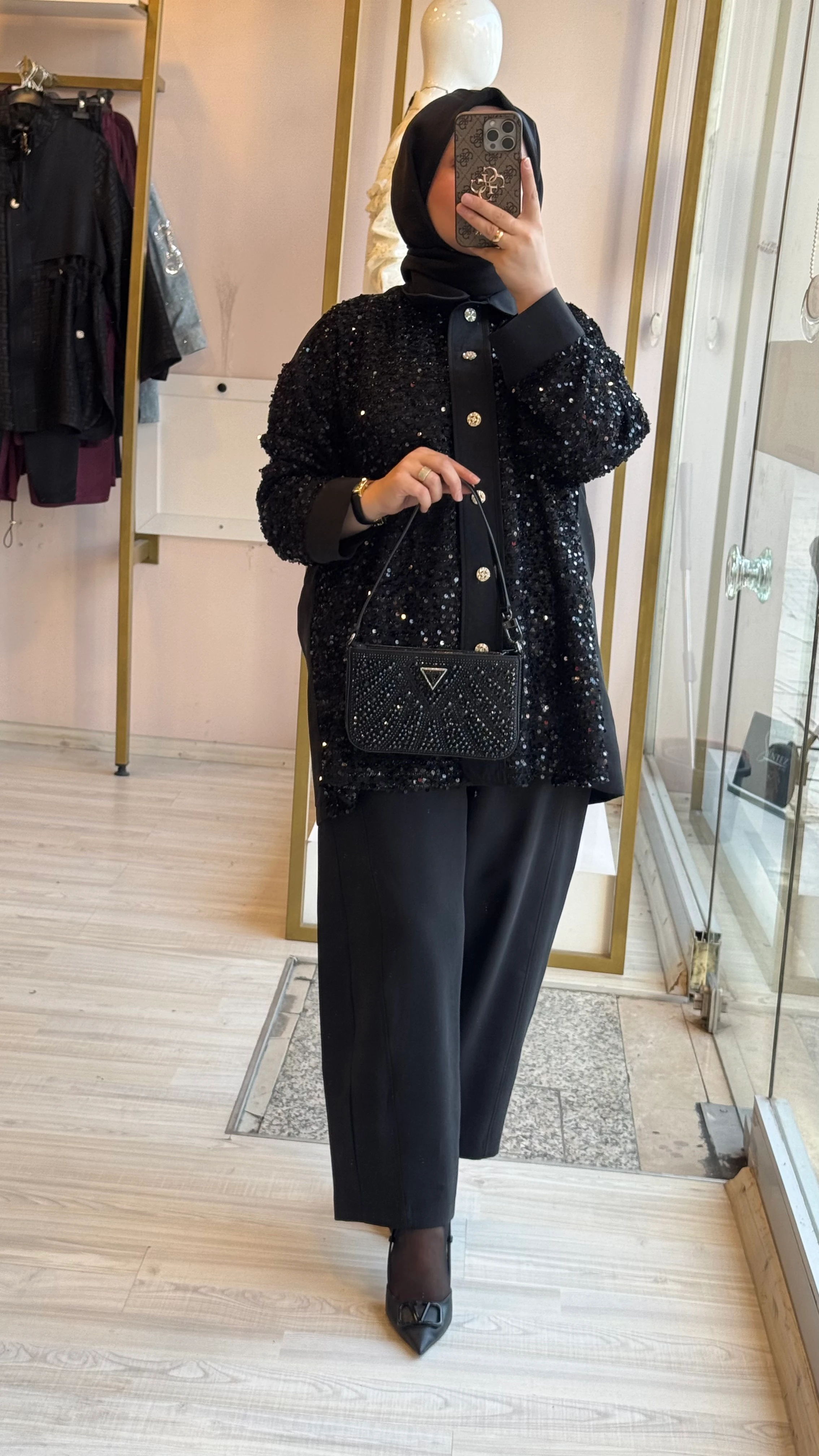 Ghisa Pul Payetli Takım