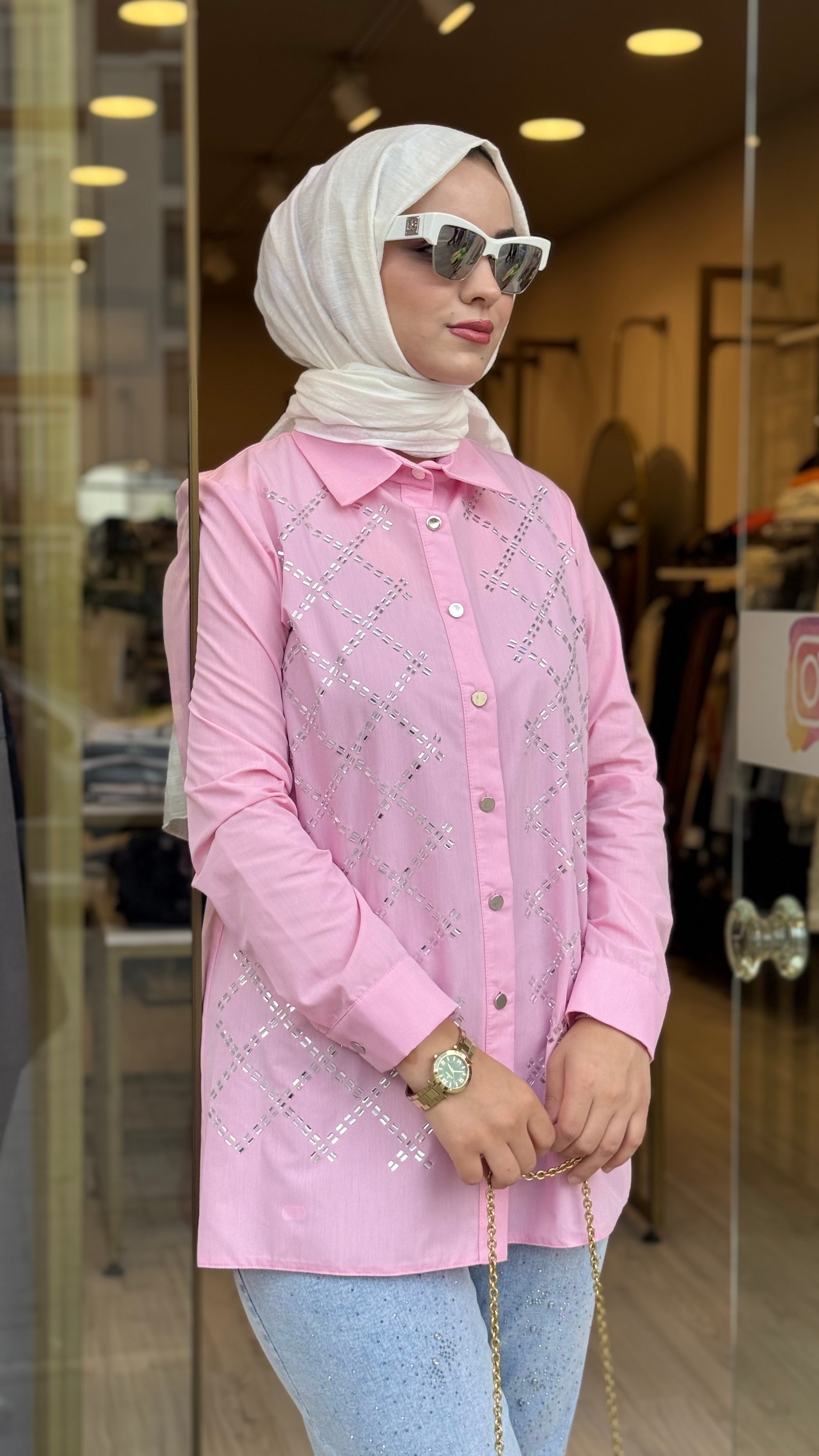 Selinada Taşlı Poplin Gömlek