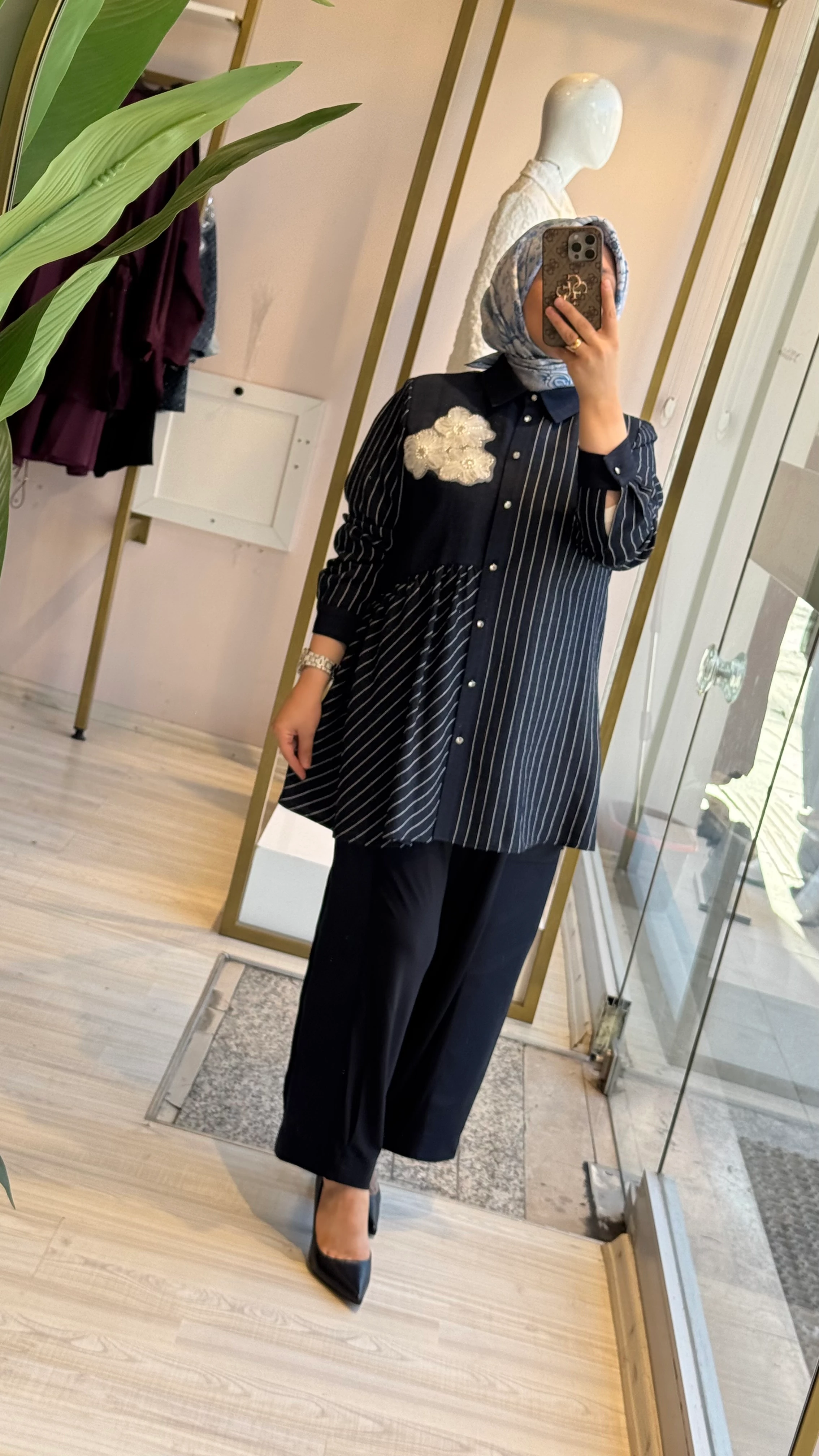 Qmash Çiçek Detaylı Tunij