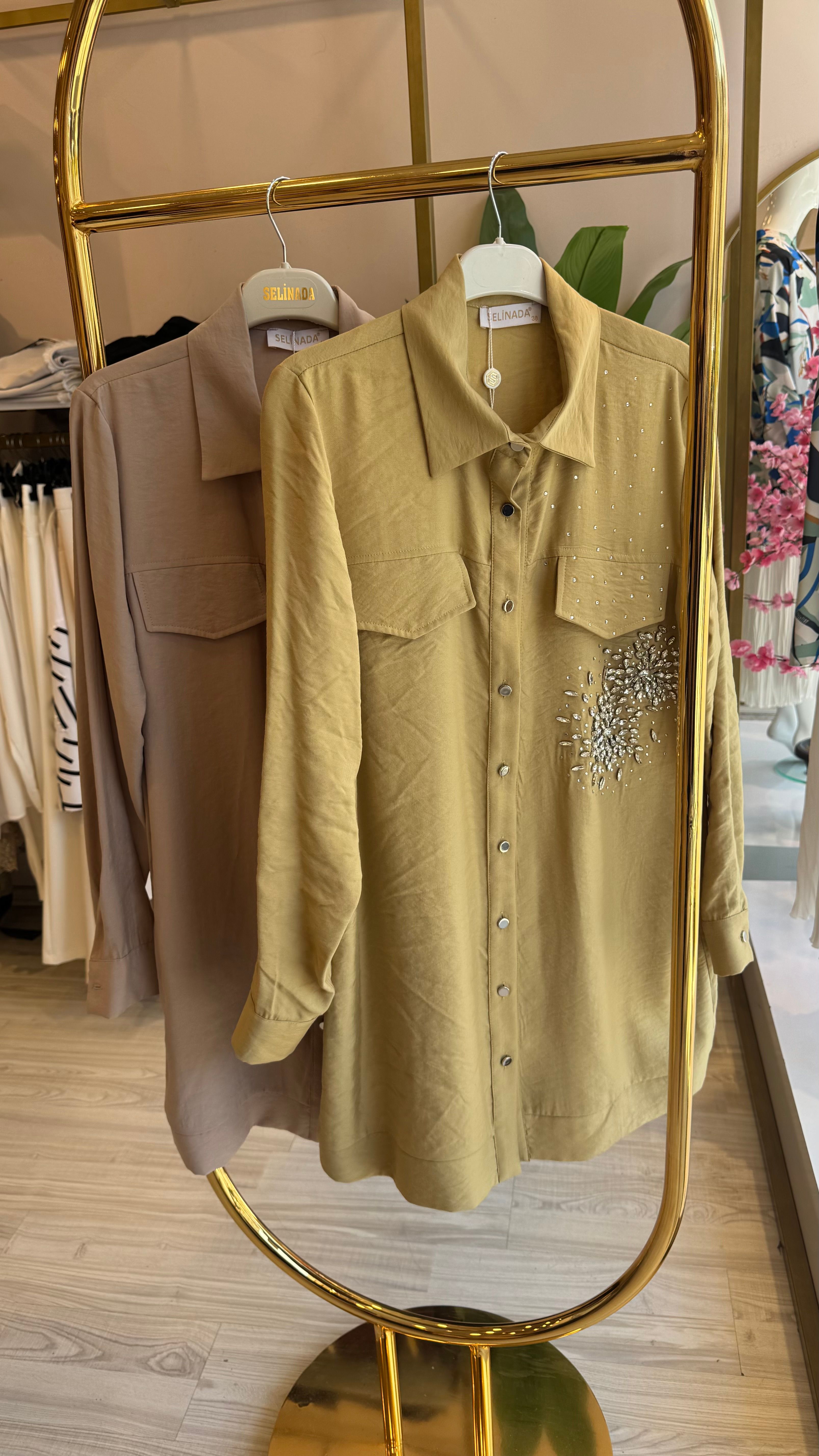 Selinada Taşlı Tunik