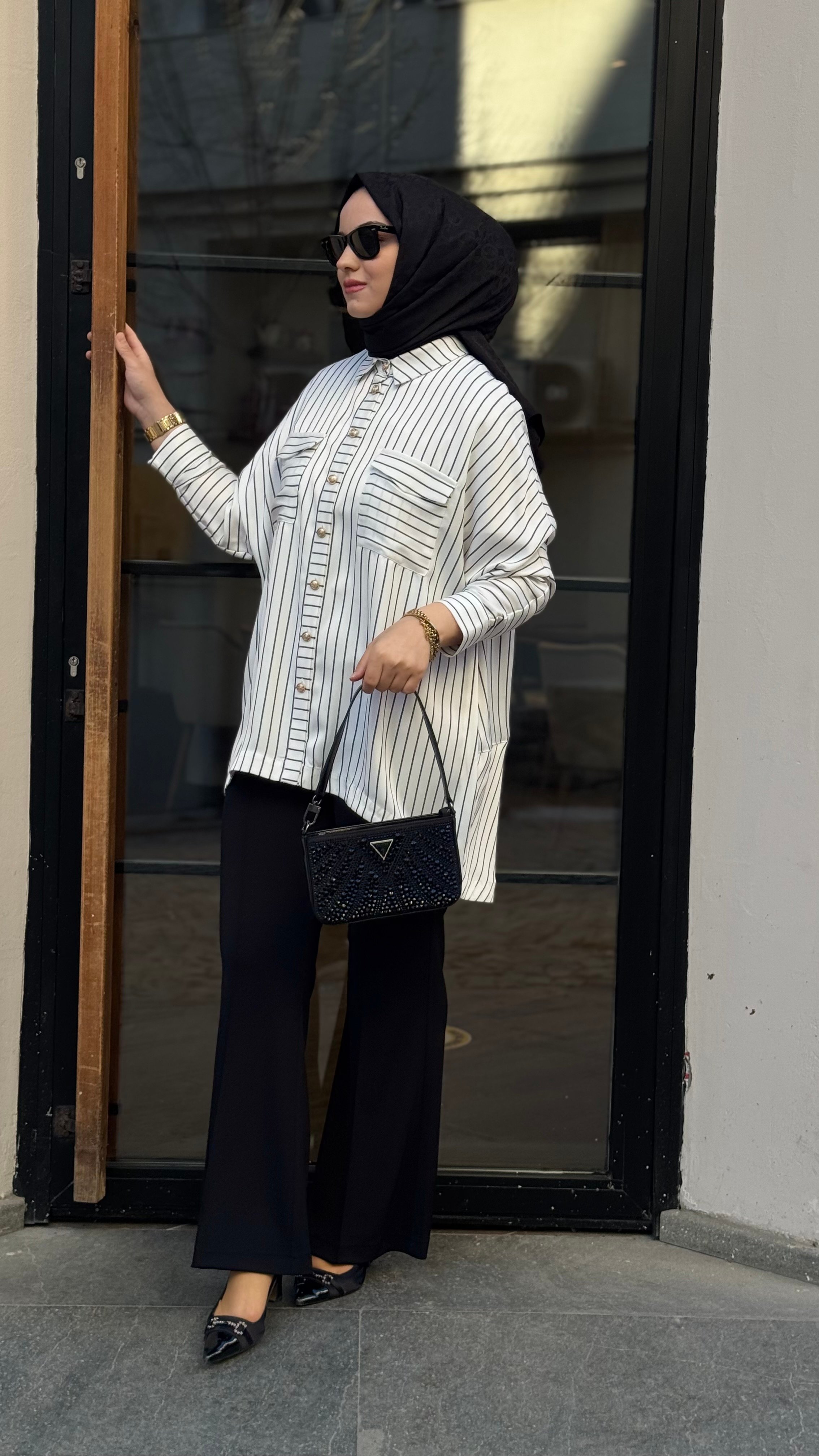Ghisa Saten Tunik 