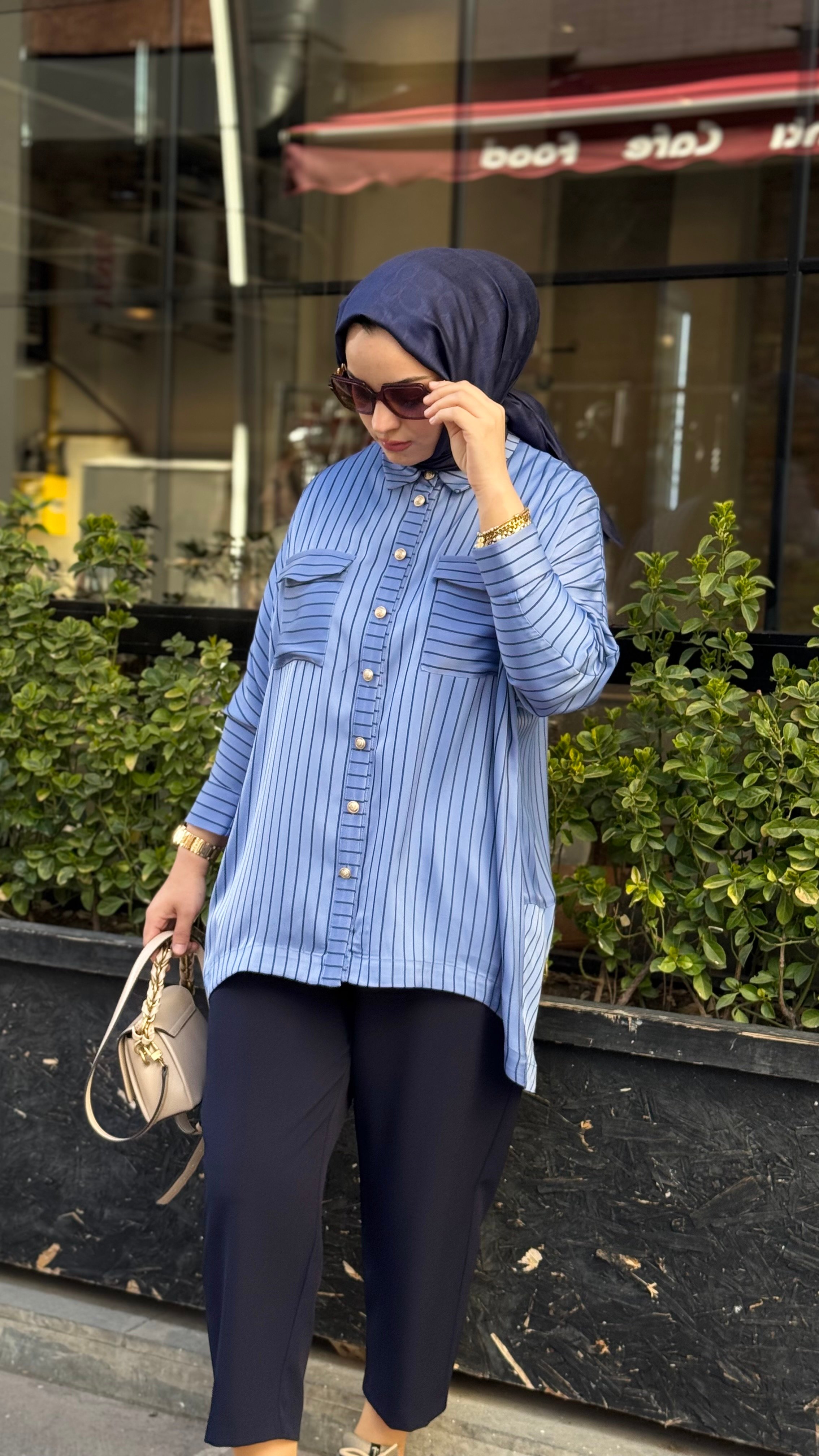 Ghisa Saten Tunik 
