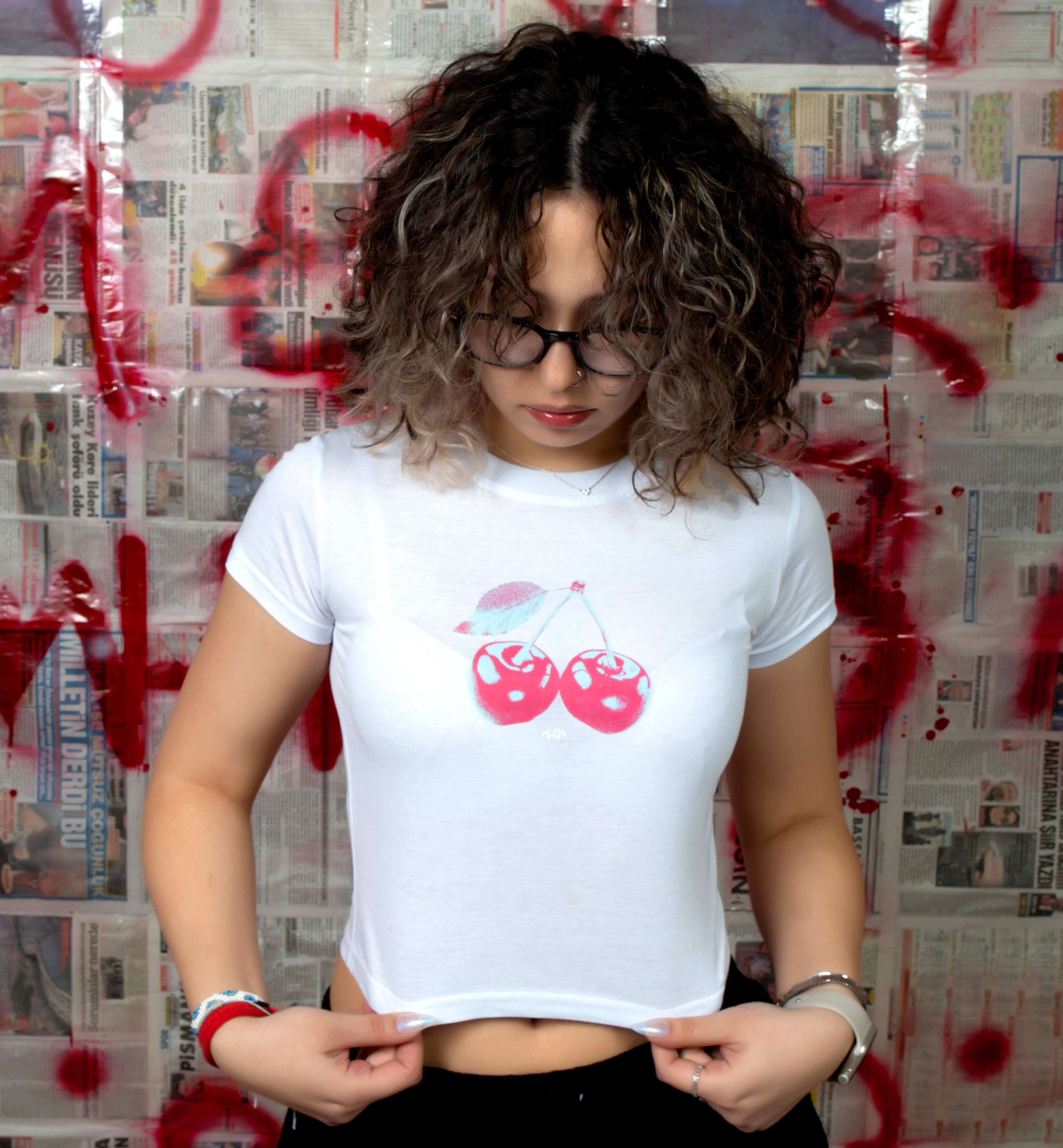 Beyaz Cherry Baby Tee