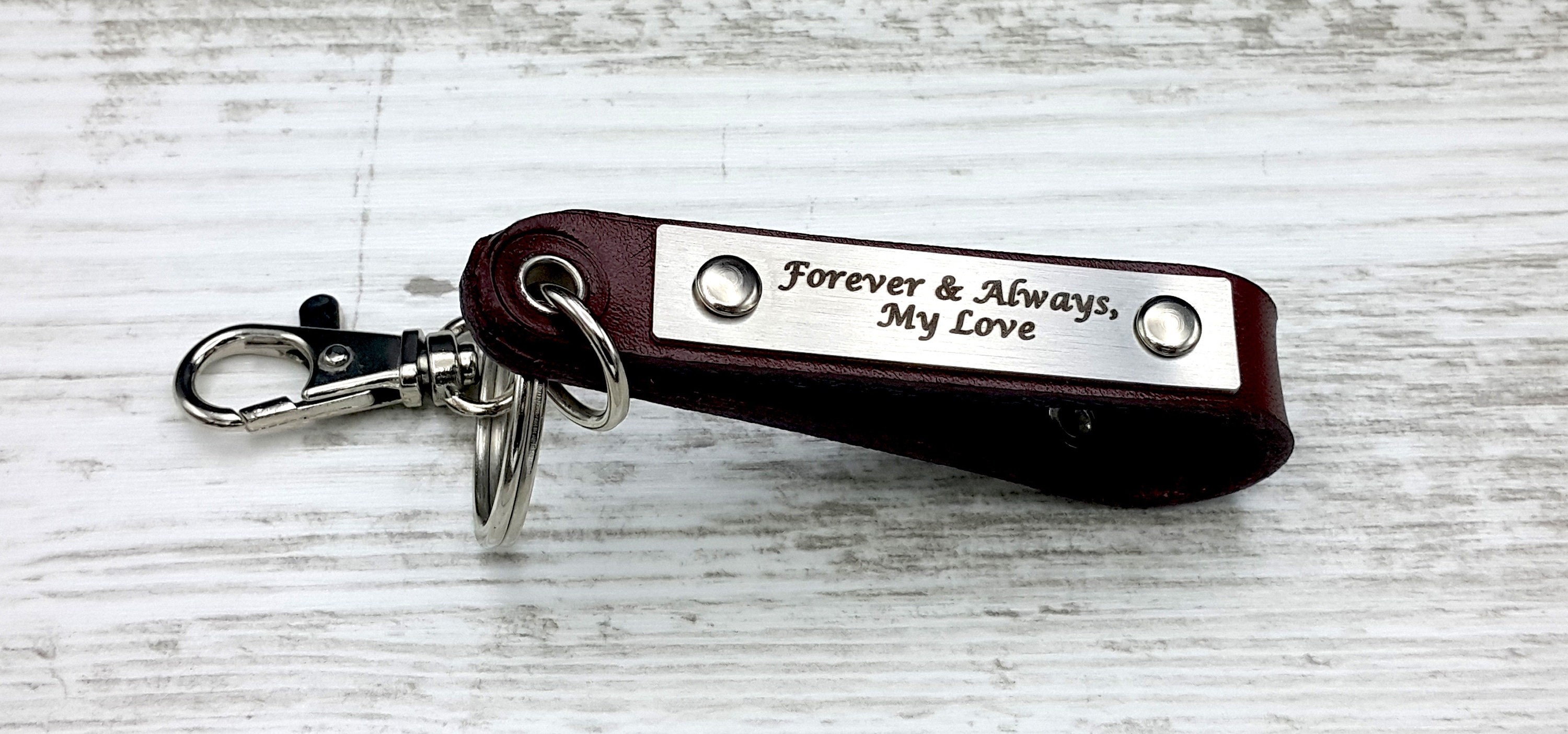 Coordinates Keychain - Latitude Longitude - Long Distance Gift for Man - Anniversary Gift for Him - Custom Leather Keychain Engraved Gift