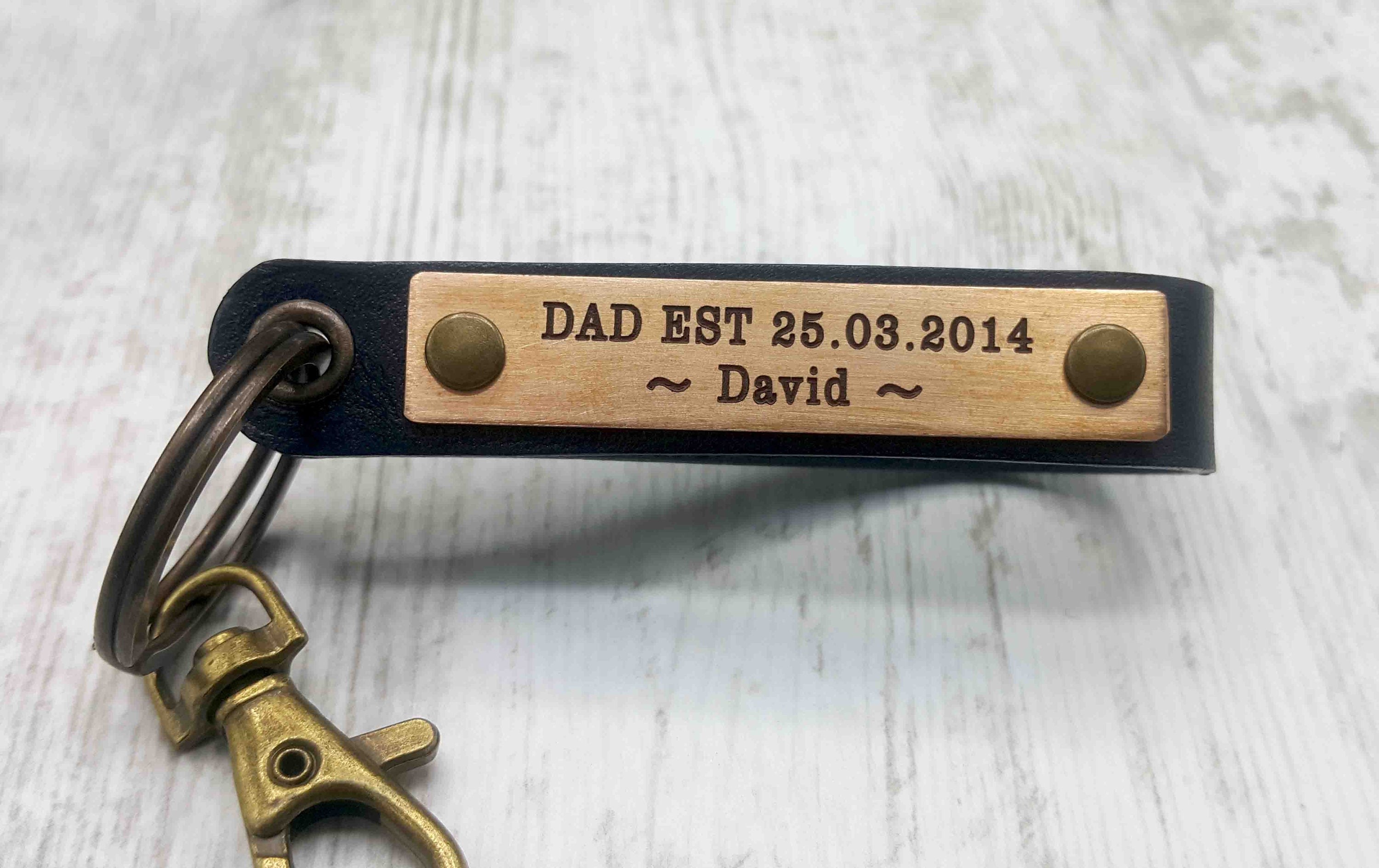 Grandparent Pregnancy Announcement Keychain, Anniversary Keychain Grandpa and Grandma Leather Keychain, Grandparent Engraved Keychain Gift