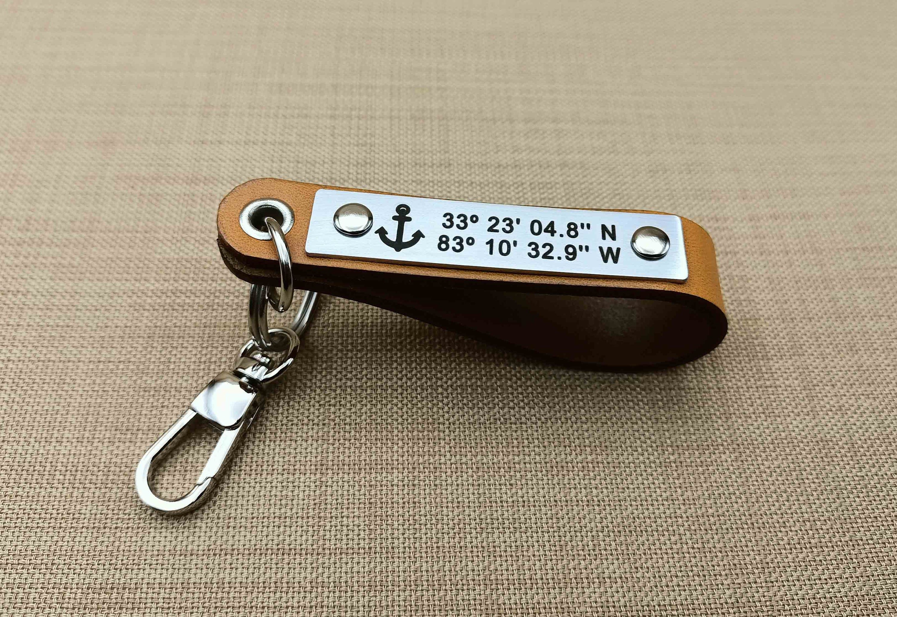 Coordinates Keychain - Latitude Longitude - Long Distance Gift for Man - Anniversary Gift for Him - Custom Leather Keychain Engraved Gift