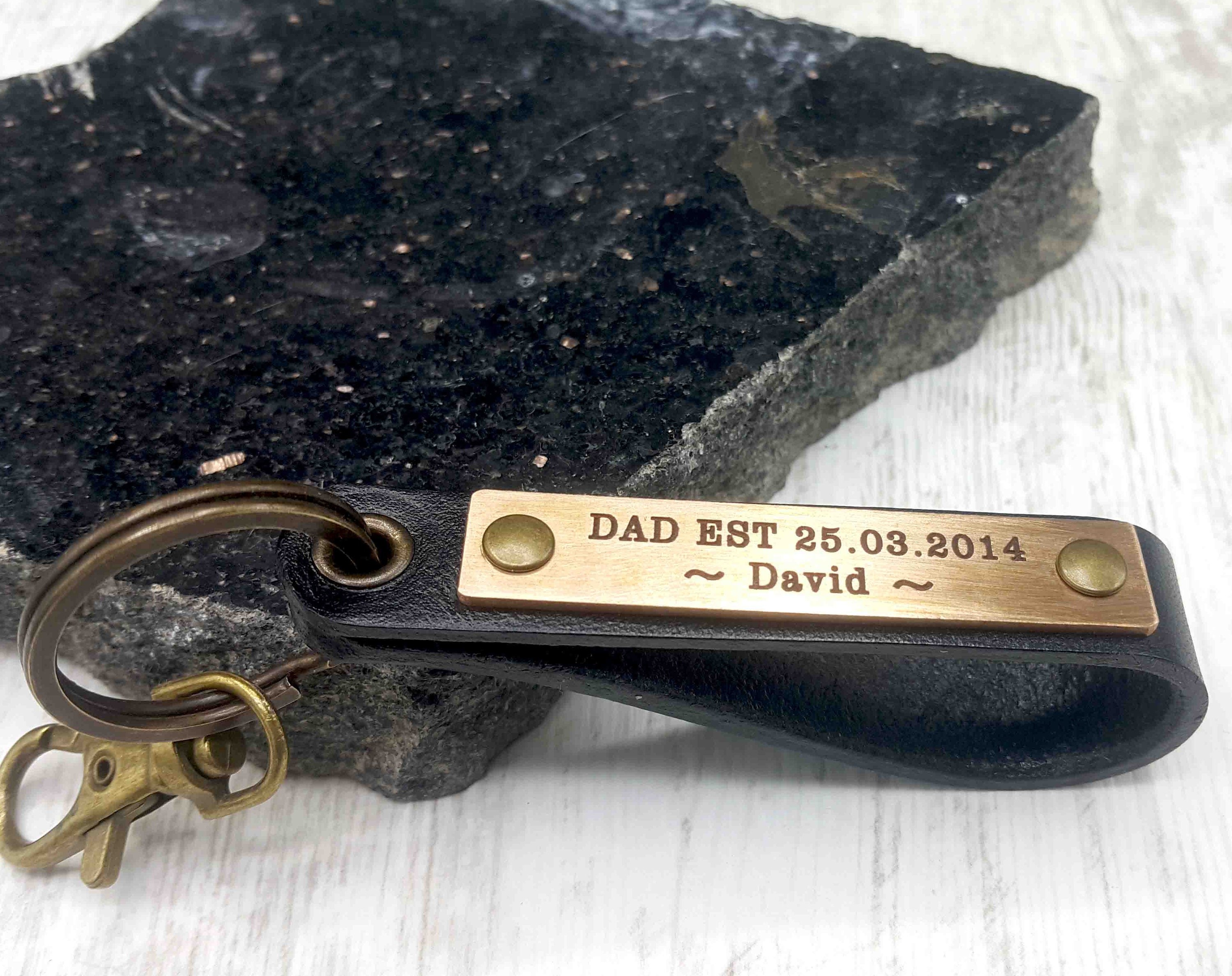Grandparent Pregnancy Announcement Keychain, Anniversary Keychain Grandpa and Grandma Leather Keychain, Grandparent Engraved Keychain Gift