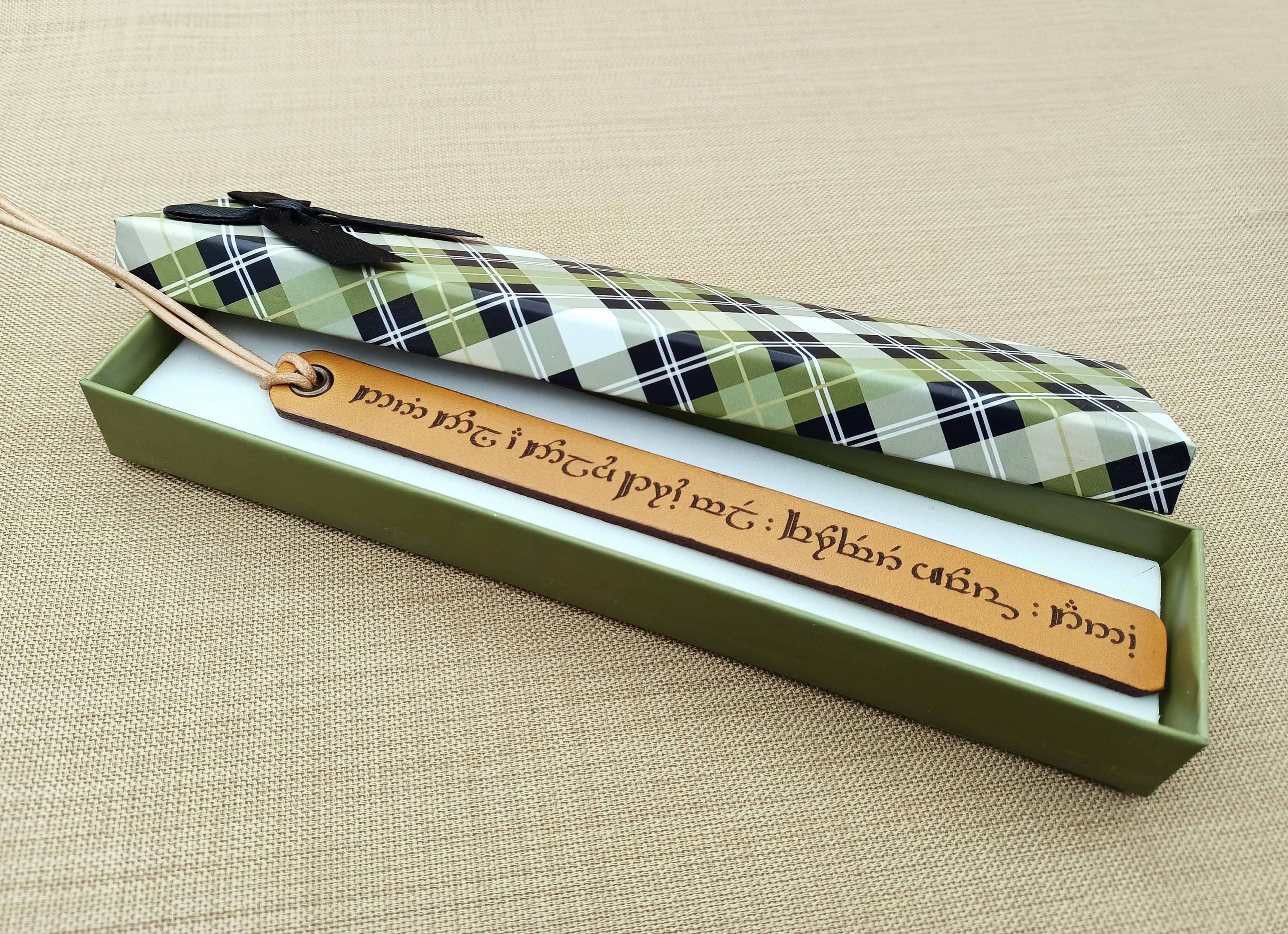 Personalized Leather Bookmark, Gifts for Readers, Custom Quote Bookmark, Actual Handwriting or Any Text of your Choise, Custom Leather Gift