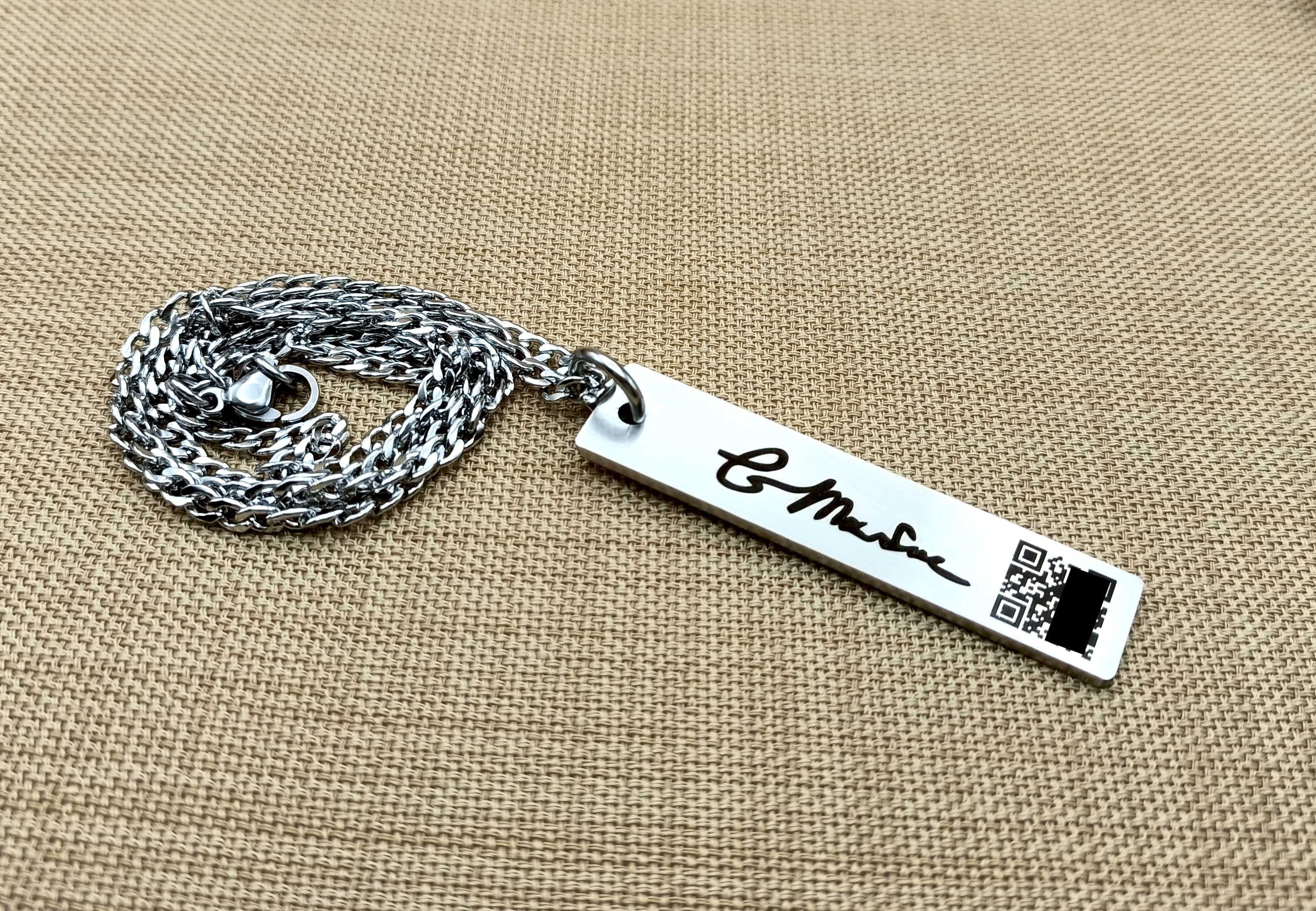 Personalized Soundwave Art Necklace, Mens QR Code Necklace, Engraved 14K Gold Soundwave Jewellery, Custom Voice Recording Gift for Him