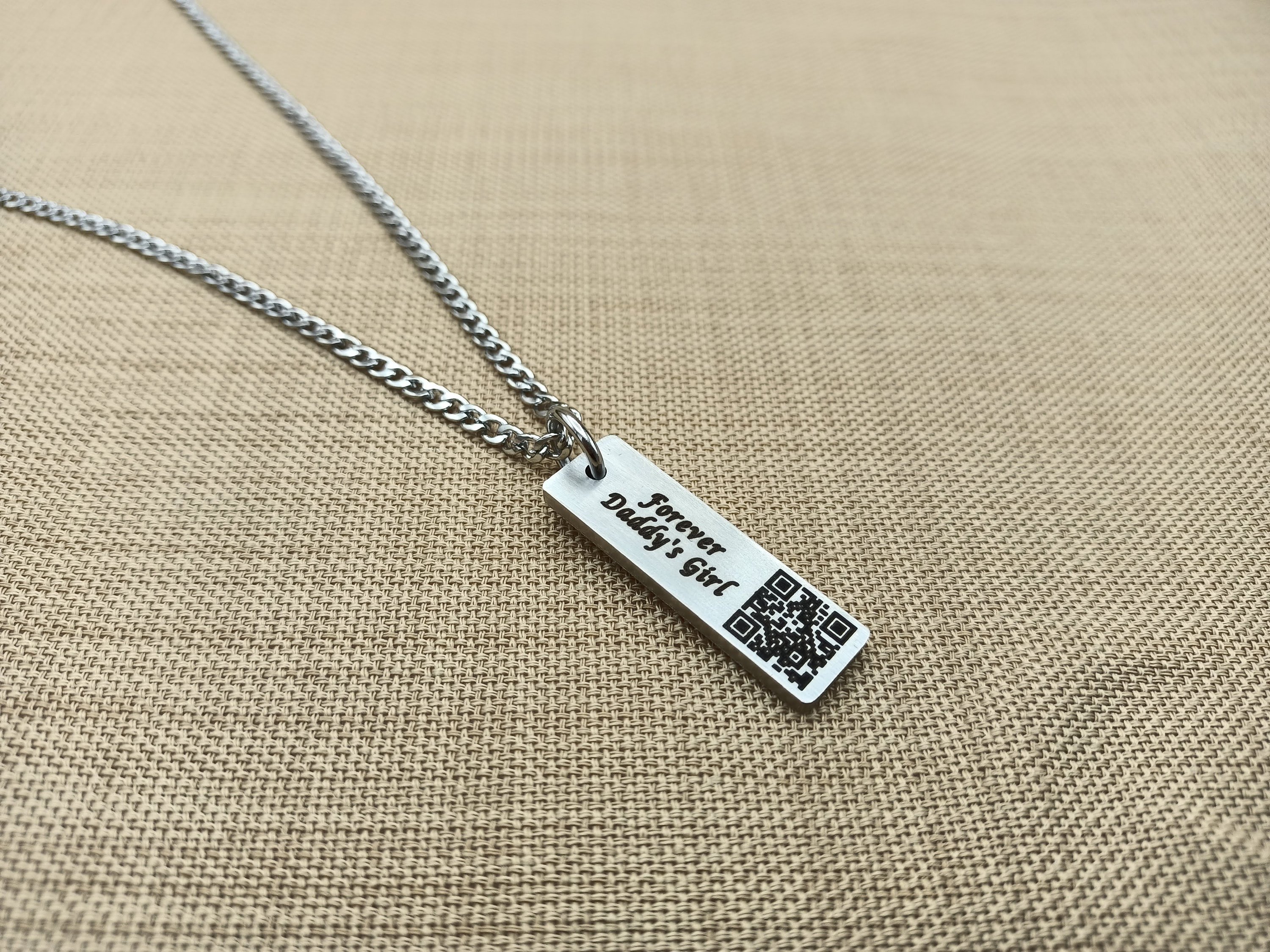 Soundwave Necklace with QR Code links to the Audio, Sound wave Jewelry, Heartbeat Necklace, Voice Recording Gift for Mom, Girlfriend Gift