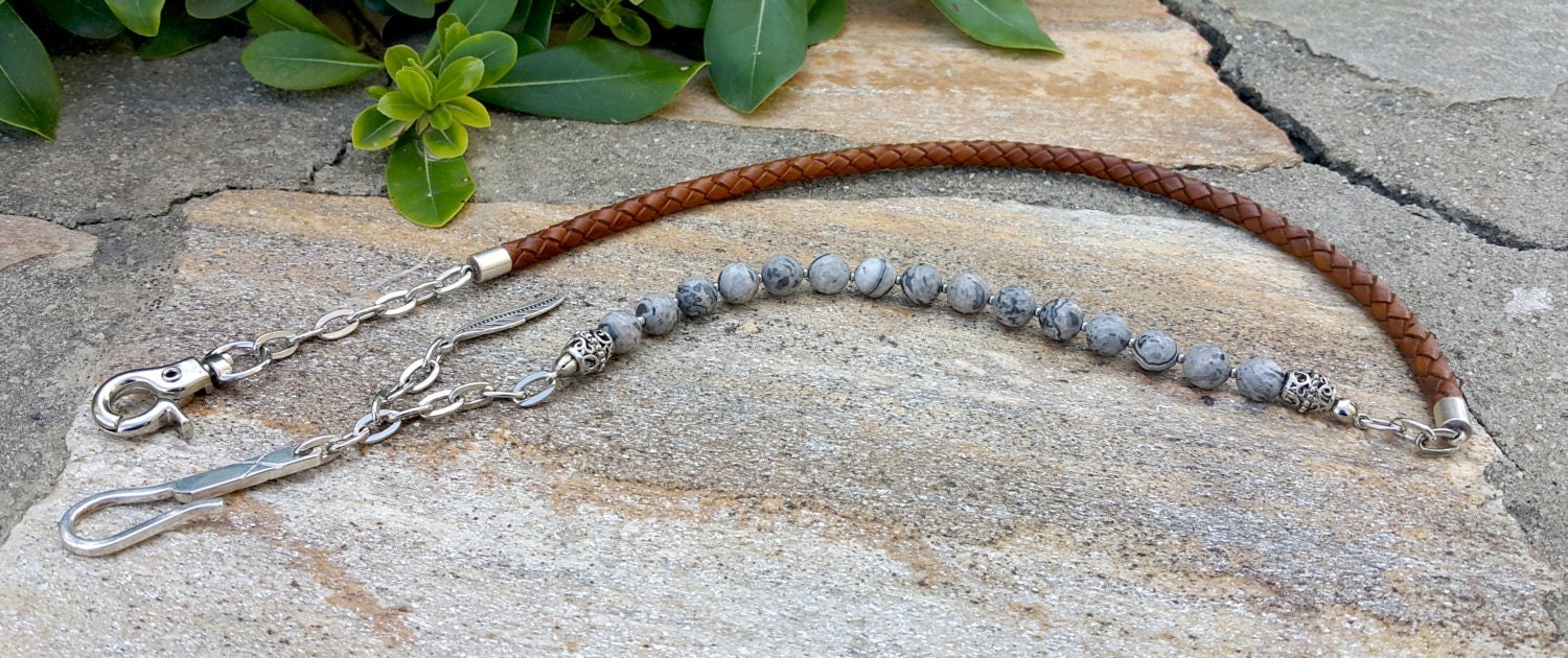Trail Spirit – Braided Leather Wallet Chain with Jasper Beads