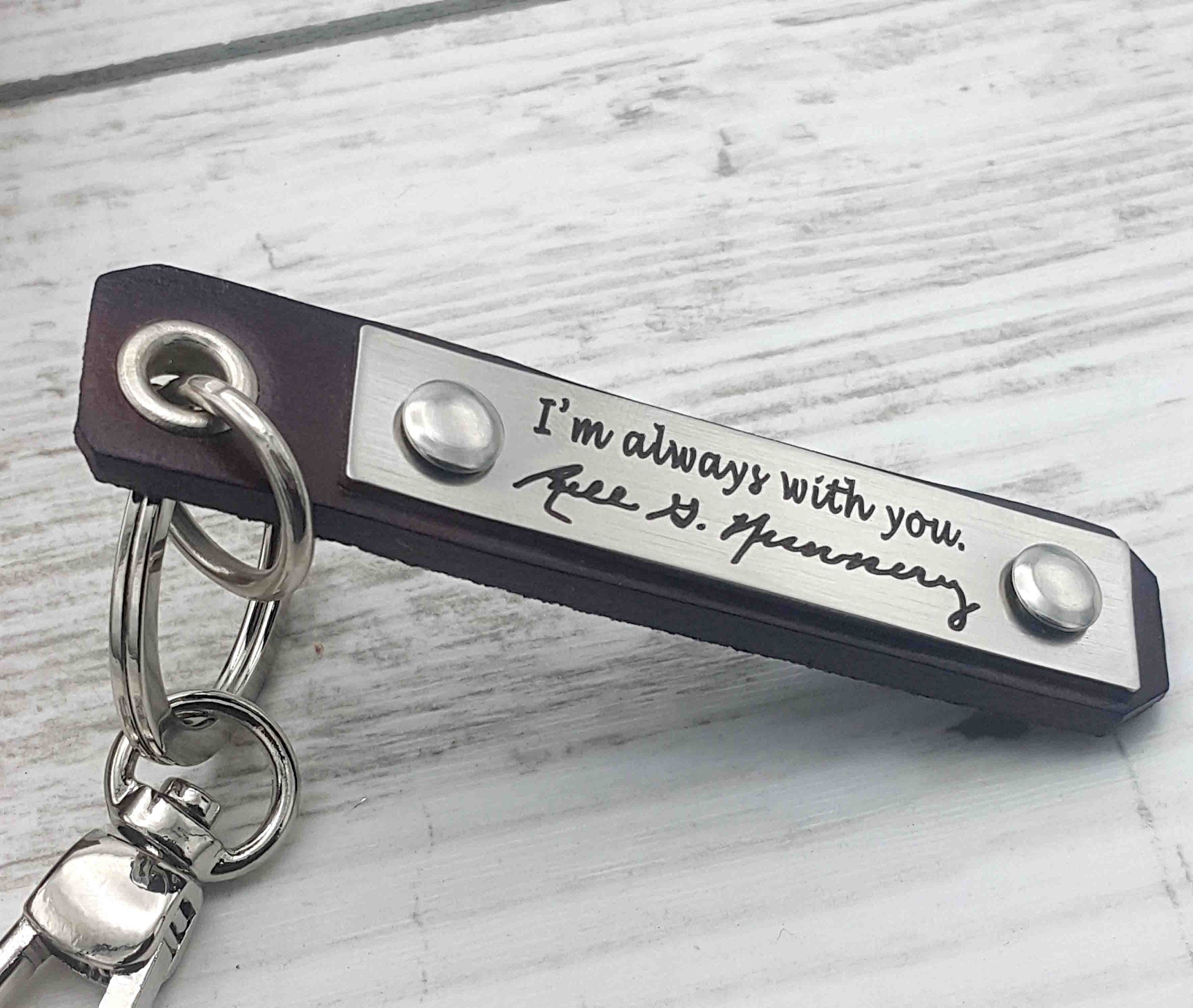 Actual Handwriting and QR Code Keychain, Loved One's Handwritten Signature Keychain, Custom Memorial Handwriting & Voice Recording Key chain