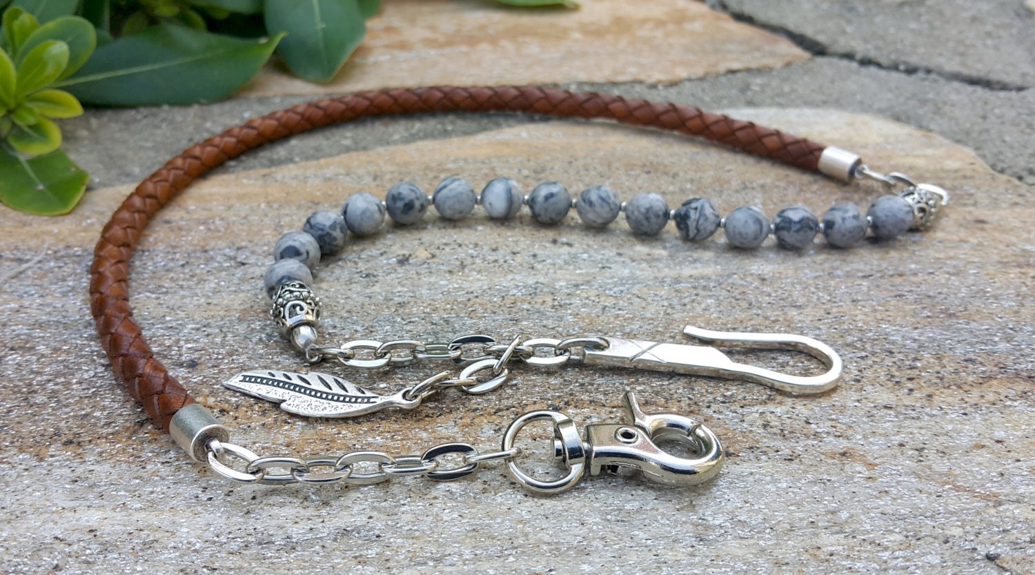Trail Spirit – Braided Leather Wallet Chain with Jasper Beads
