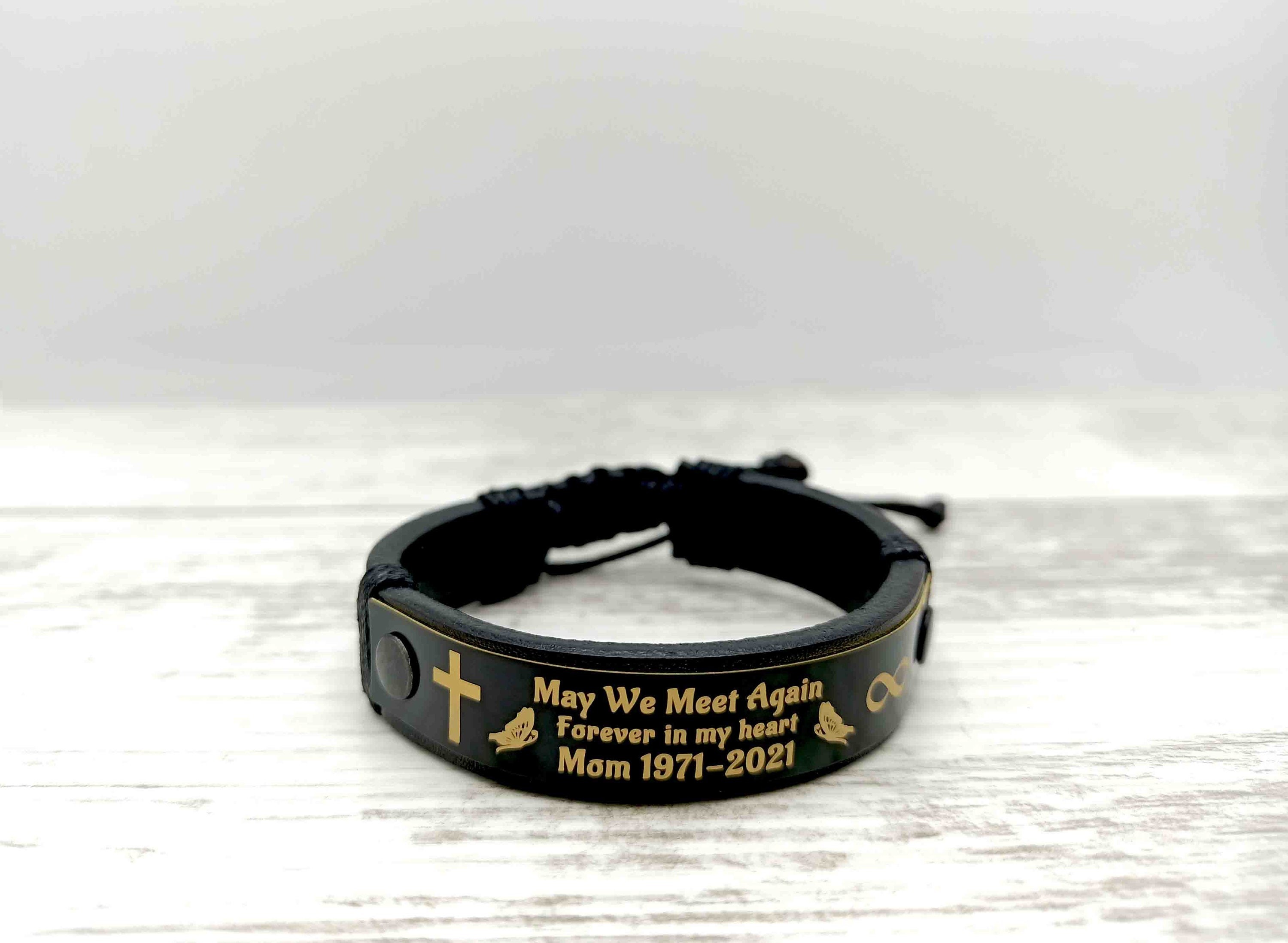 Personalized Condolence Gift, Remembrance Bracelet, In Memory of Loved One, Sympathy Bracelet, In Loving Memory of Mom, Custom RIP Bracelets