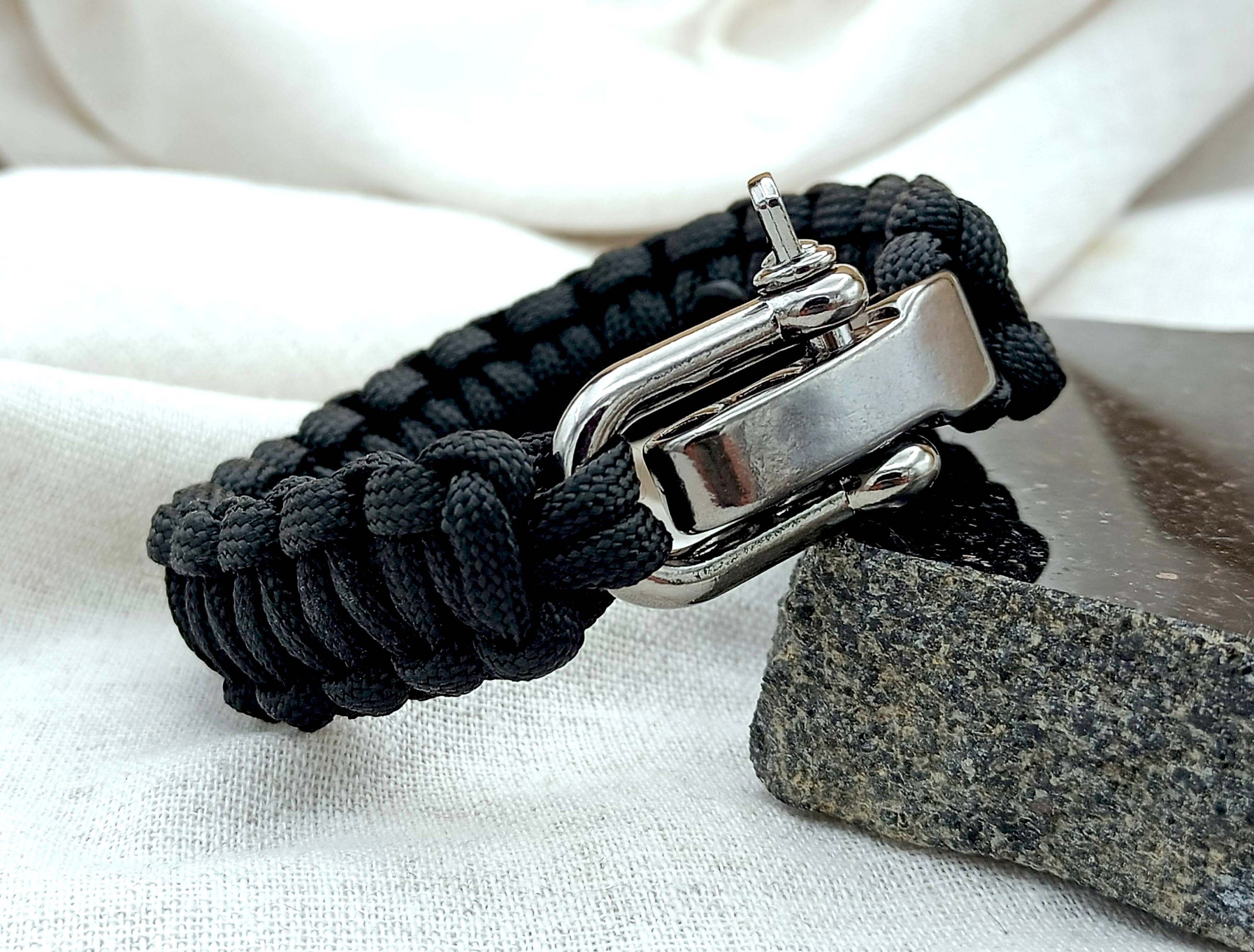 Personalized 550 Paracord Memorial Bracelet - Adjustable Military Shackle Clasp