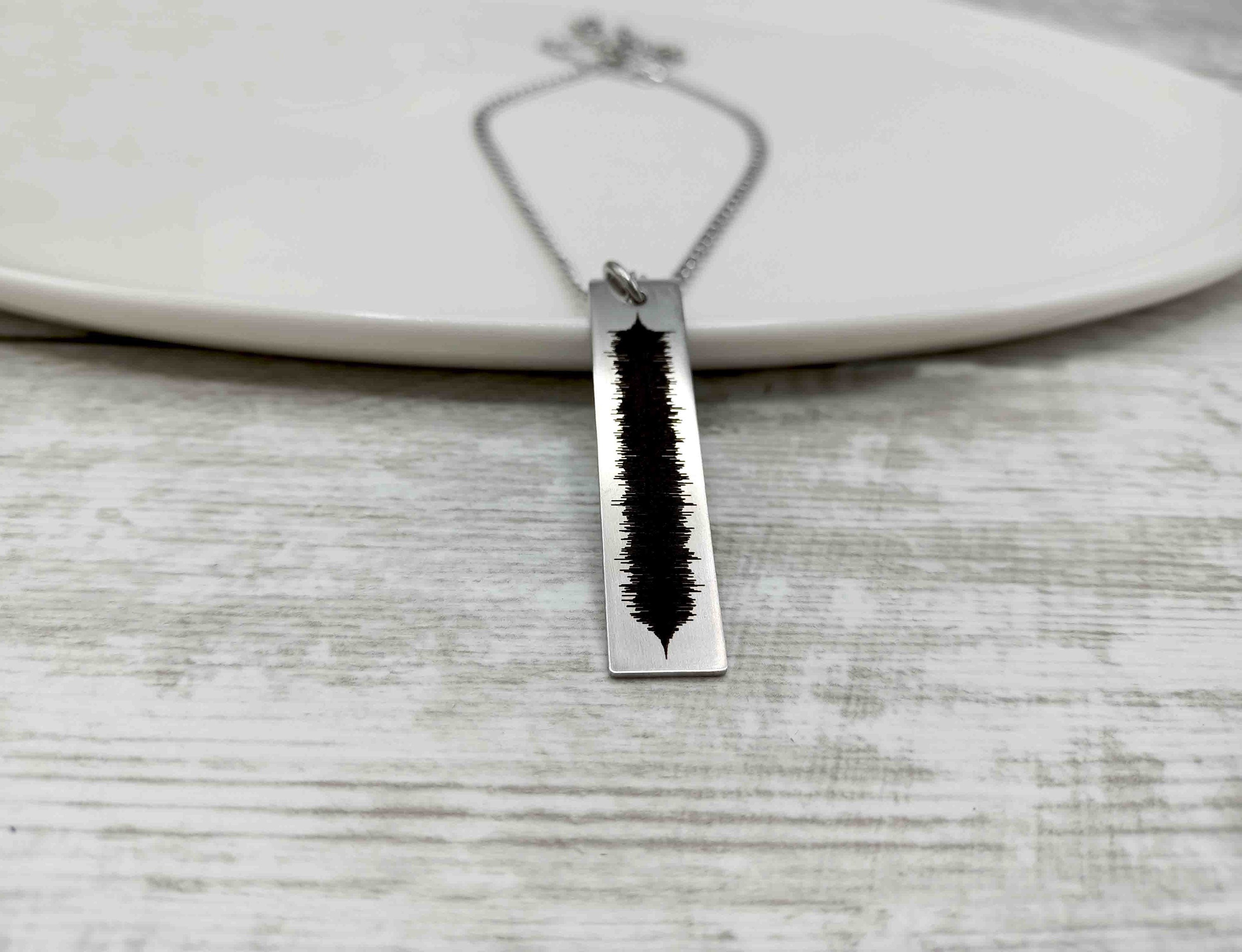 Personalized Soundwave Art Necklace, Mens QR Code Necklace, Engraved 14K Gold Soundwave Jewellery, Custom Voice Recording Gift for Him