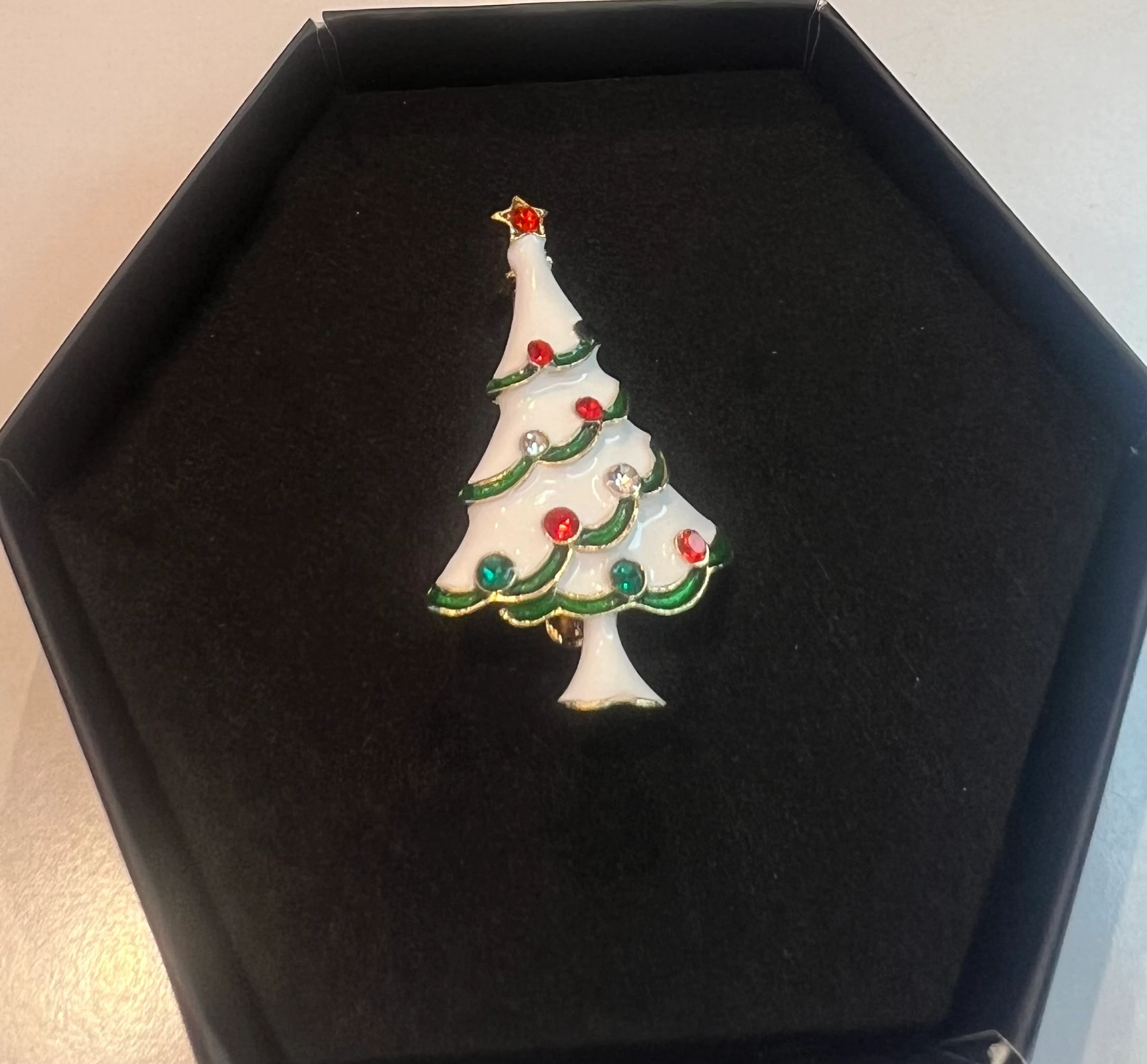 Yılbaşı Ağacı Broş