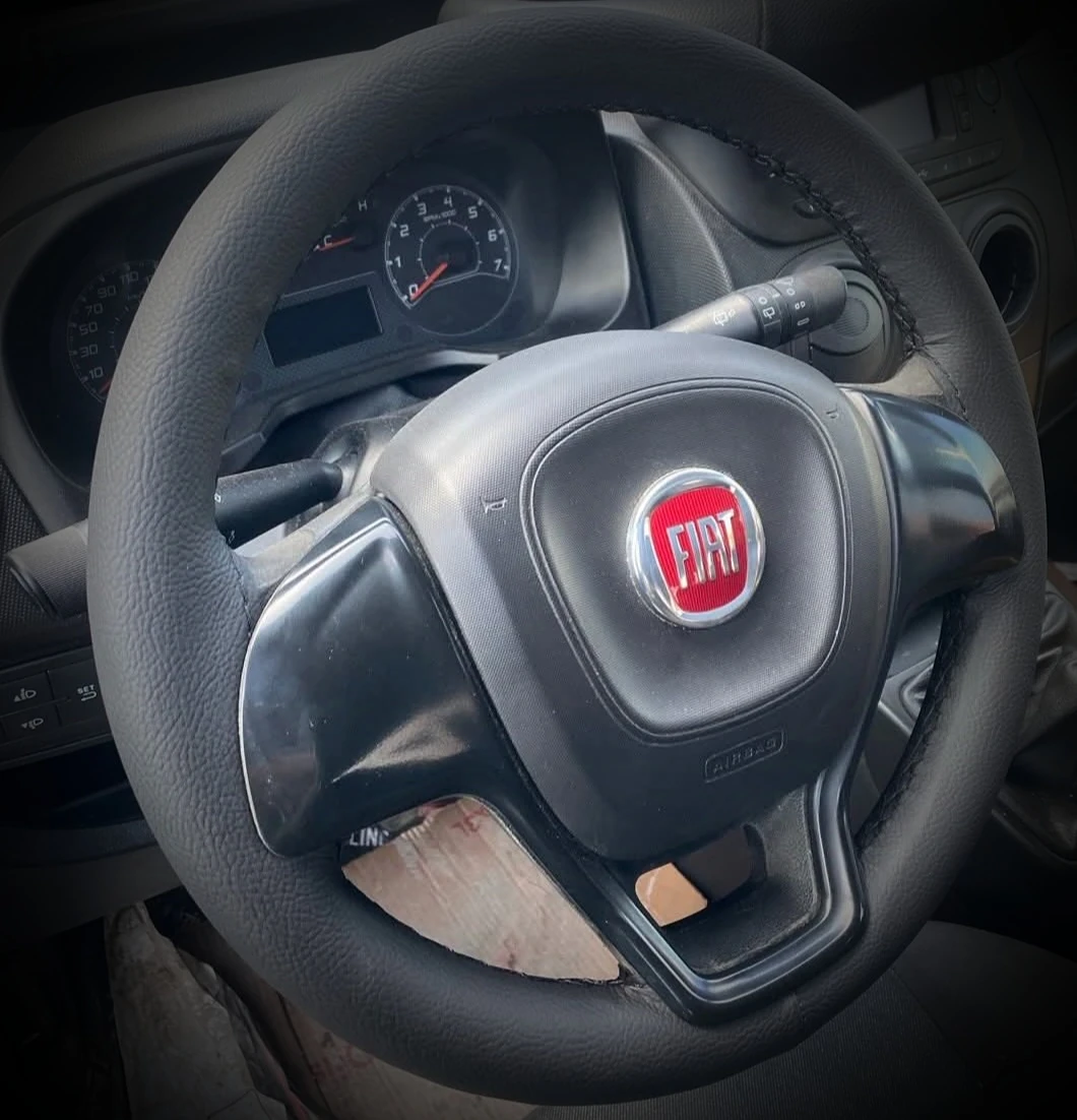 Dikişli Direksiyon Kılıfı İthal Siyah Deri Siyah Dikişli Fıat Doblo İçin Siyah