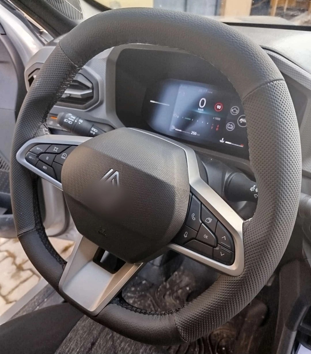 Dikişli Direksiyon Kılıfı Siyah Deri Noktalı Deri Siyah Dikişli Reno Duster İçin Siyah