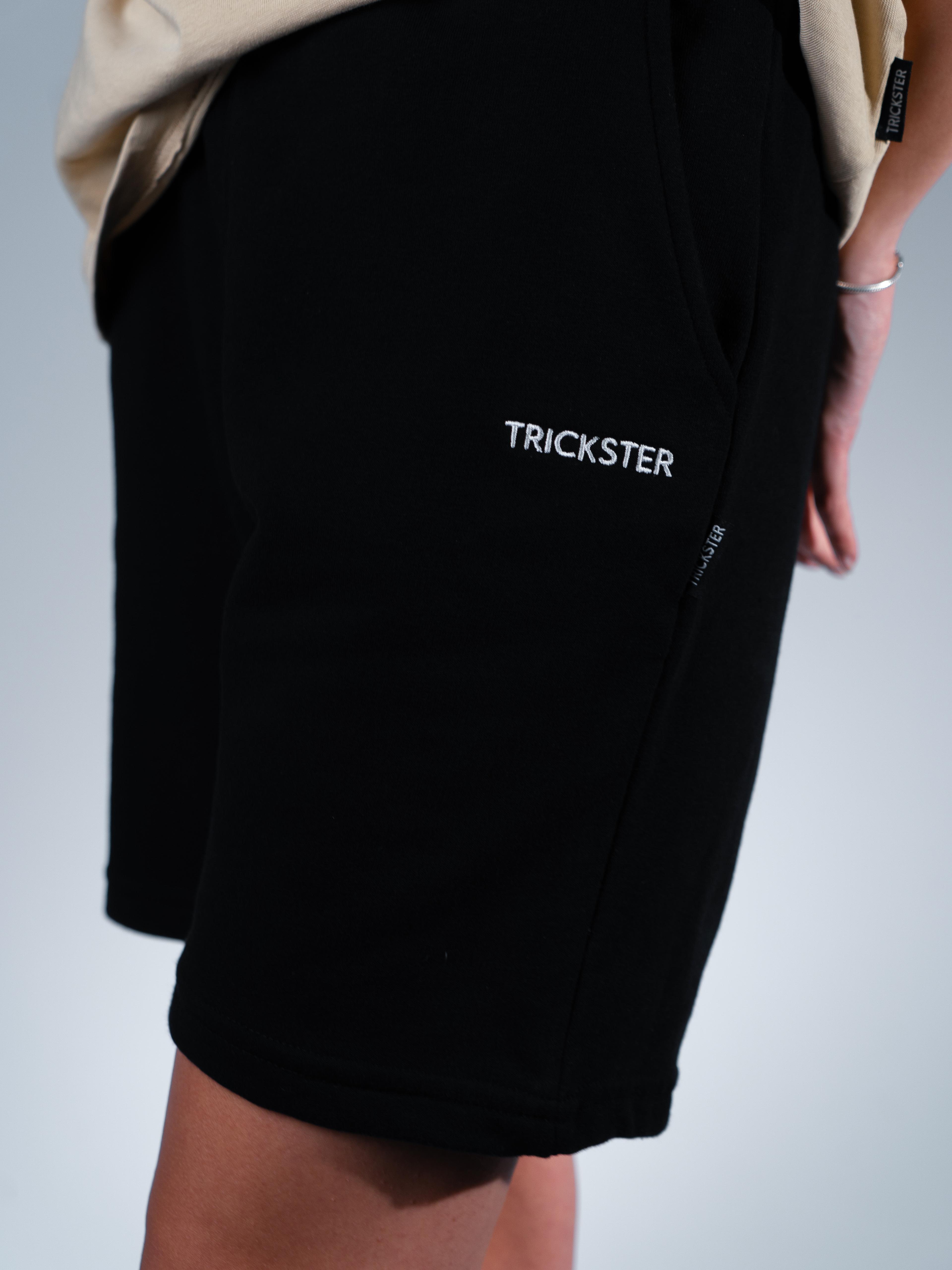 TRICKSTER SHORT