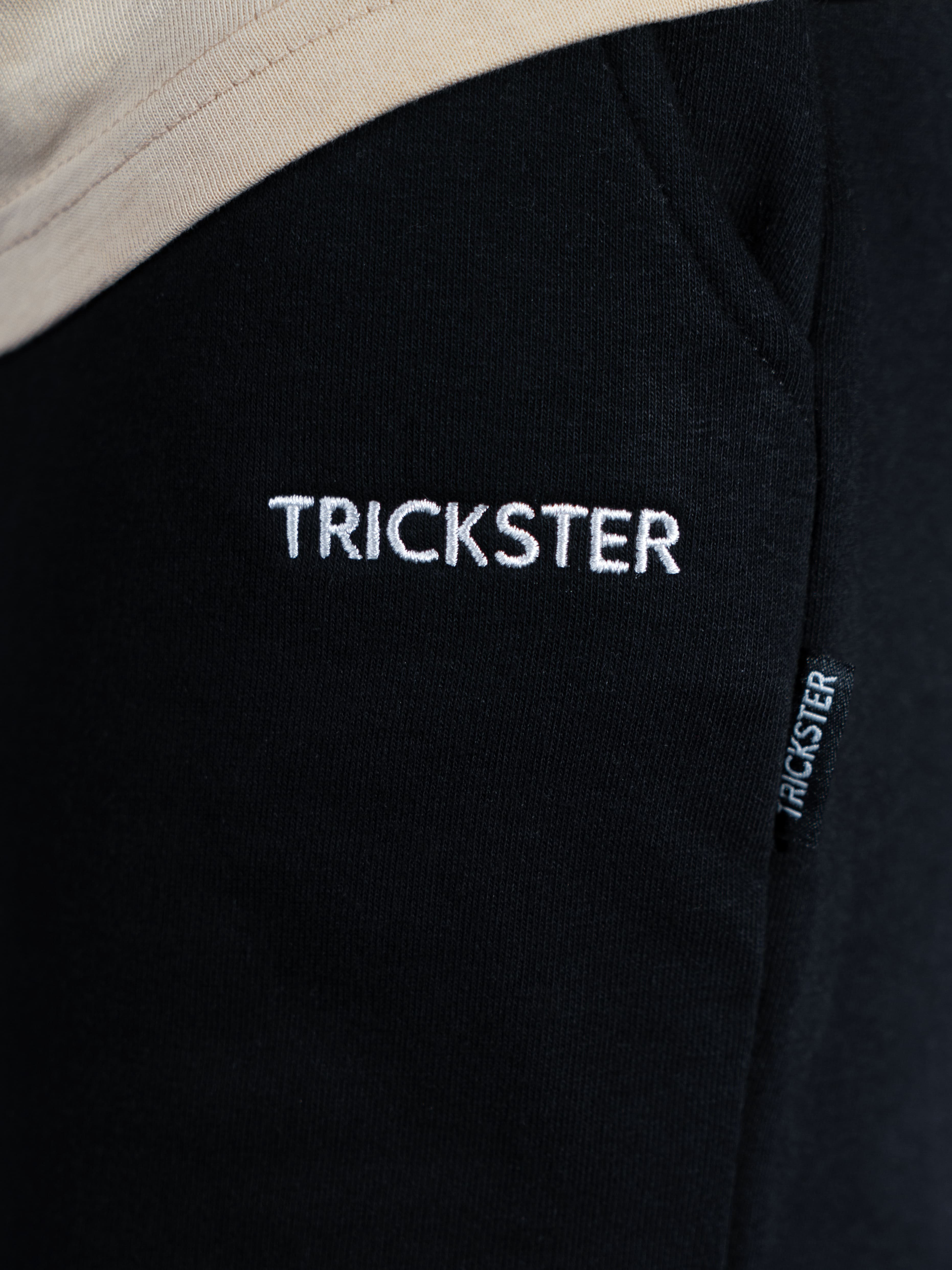 TRICKSTER SHORT