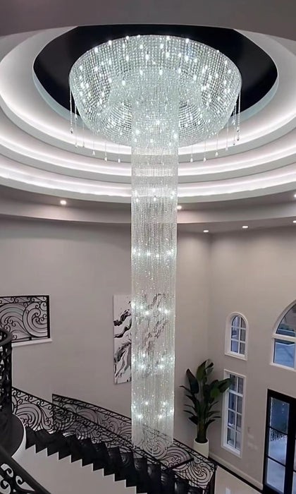 villa merdiven boşluğu avizesi