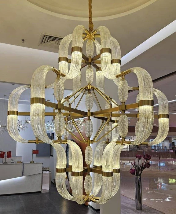 Özel Tasarım Galeri Boşluğu Avize 