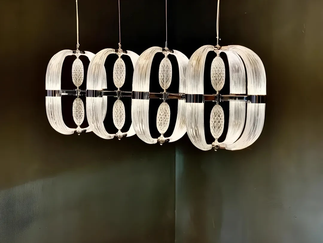 Lüks Avize Fiyatları – Gold Halkalı Masa Üstü Avize 120 cm Minimal Tasarım