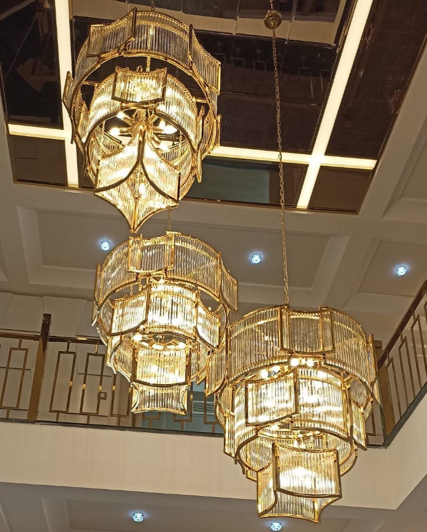 Villa Galeri Boşluğu Avize