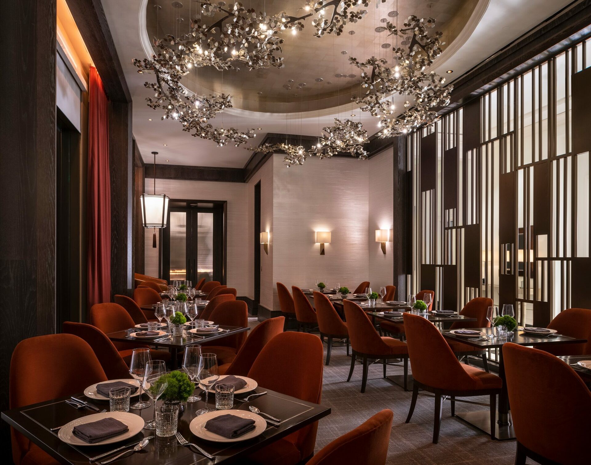 Villa Otel Lobi Avizesi Modern Lüks  Paslanmaz Metal Avizeler 