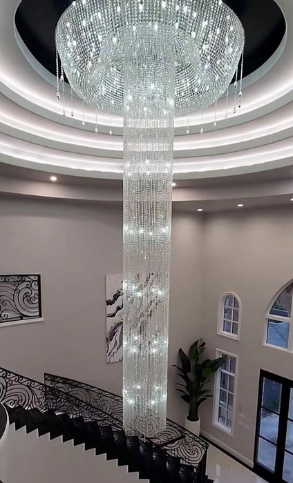 villa merdiven boşluğu avizesi