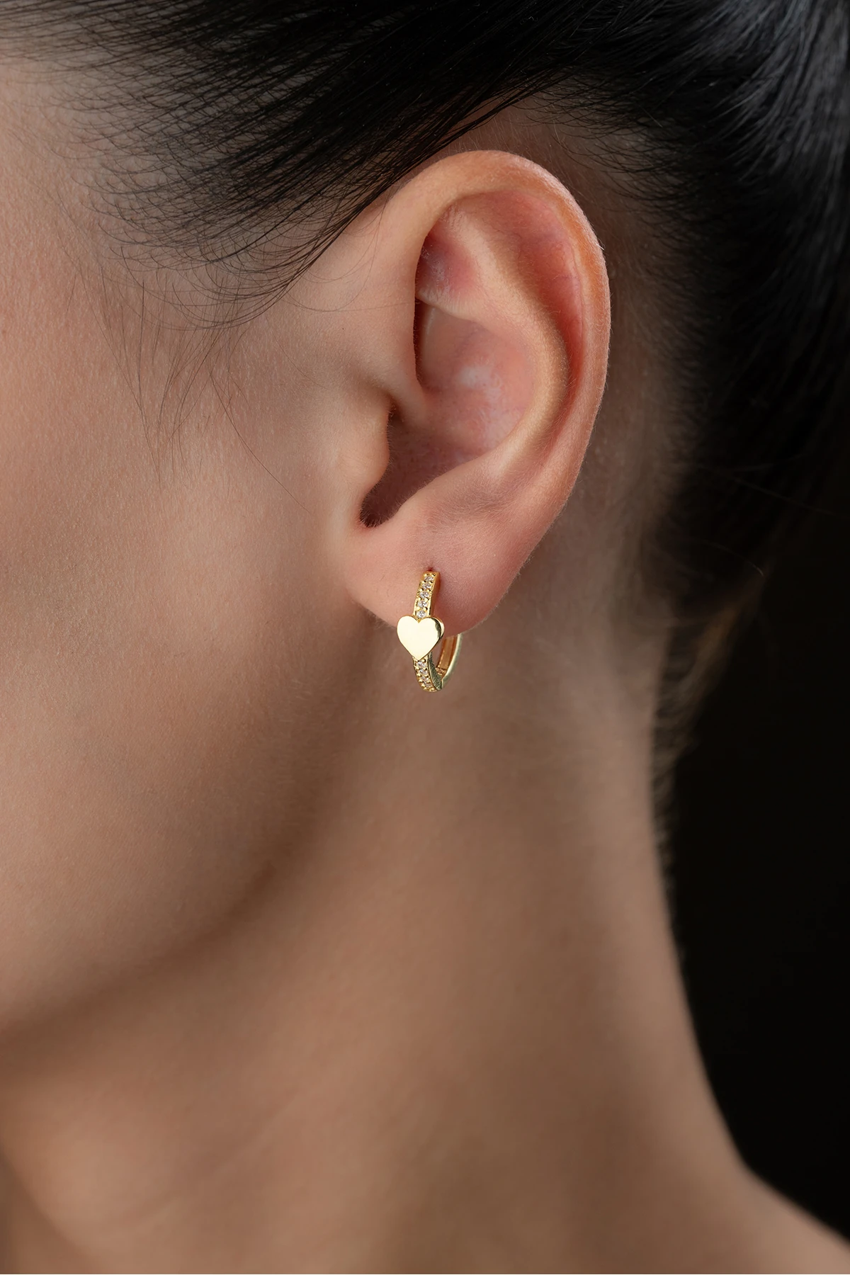 Kalp Figürlü Halka Gümüş Küpe