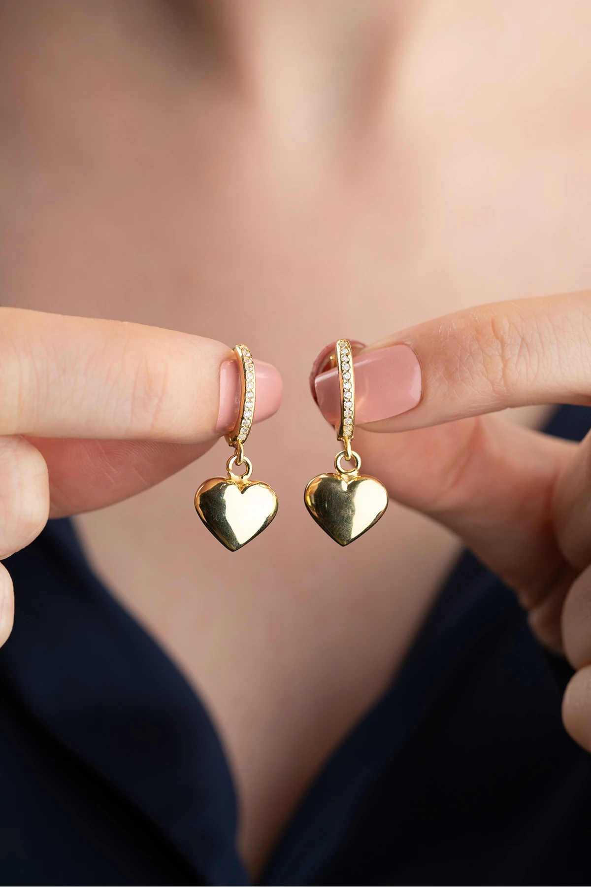 Taşlı Kalp Gümüş Küpe