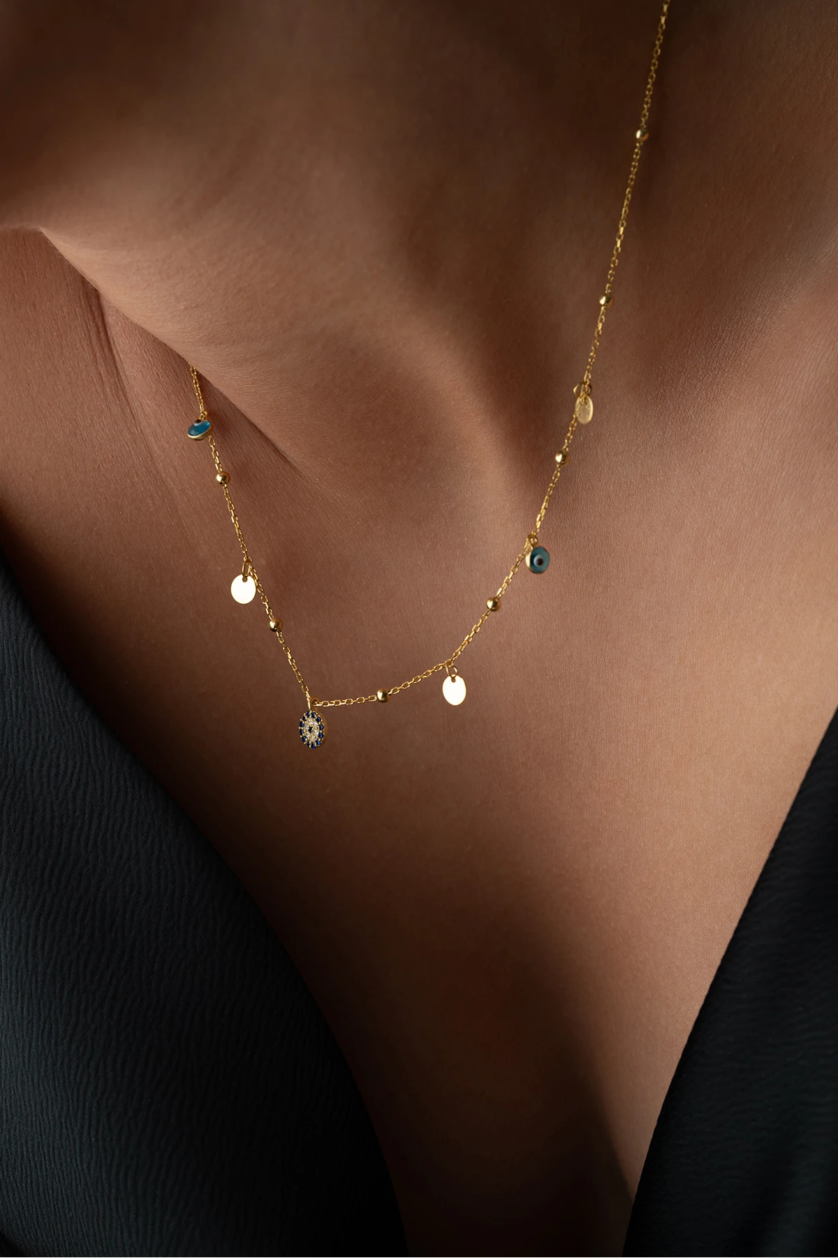 Nazar Boncuklu Pullu Gümüş Kolye