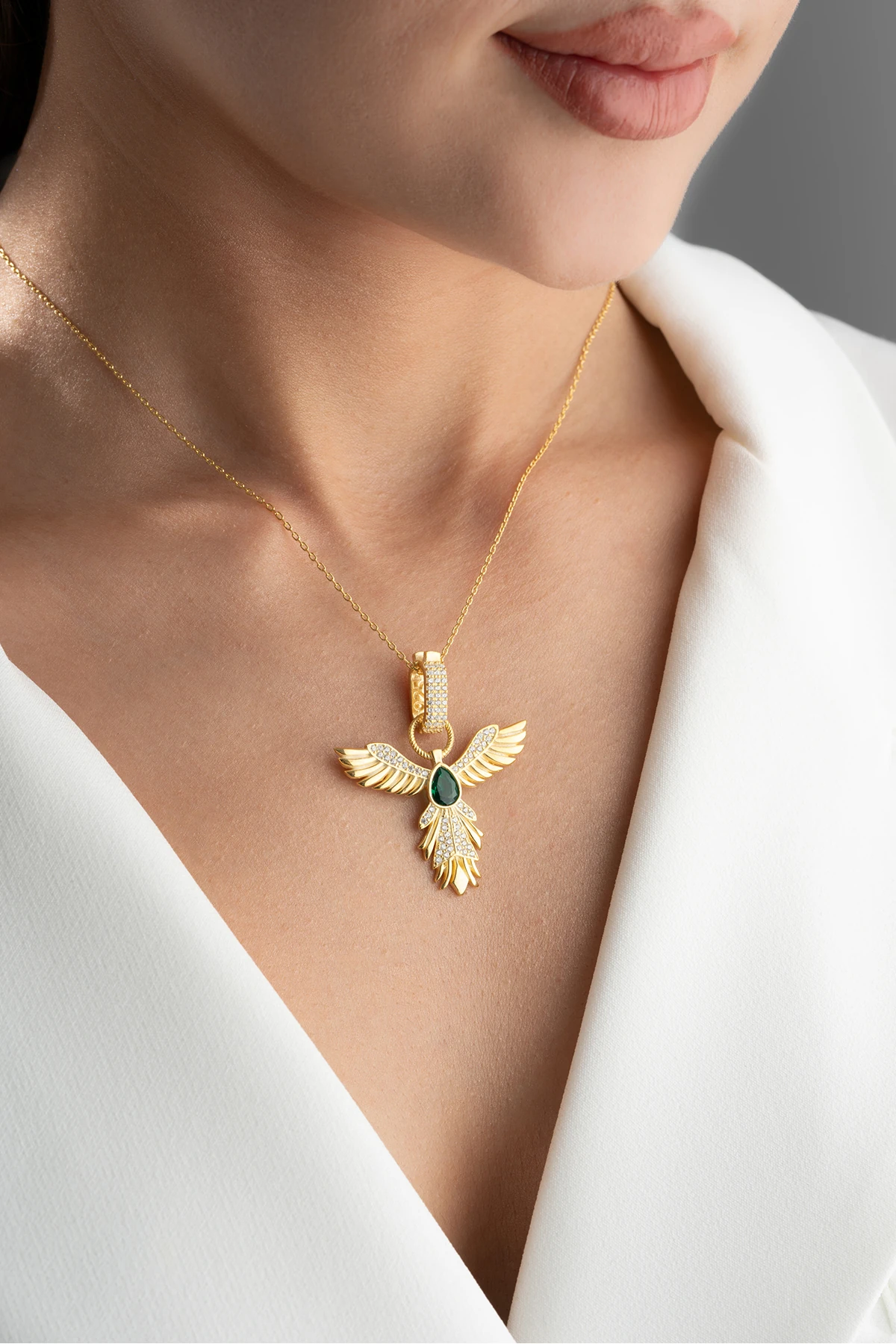 14 Ayar Altın Kaplama Zümrüdüanka Gümüş Kolye