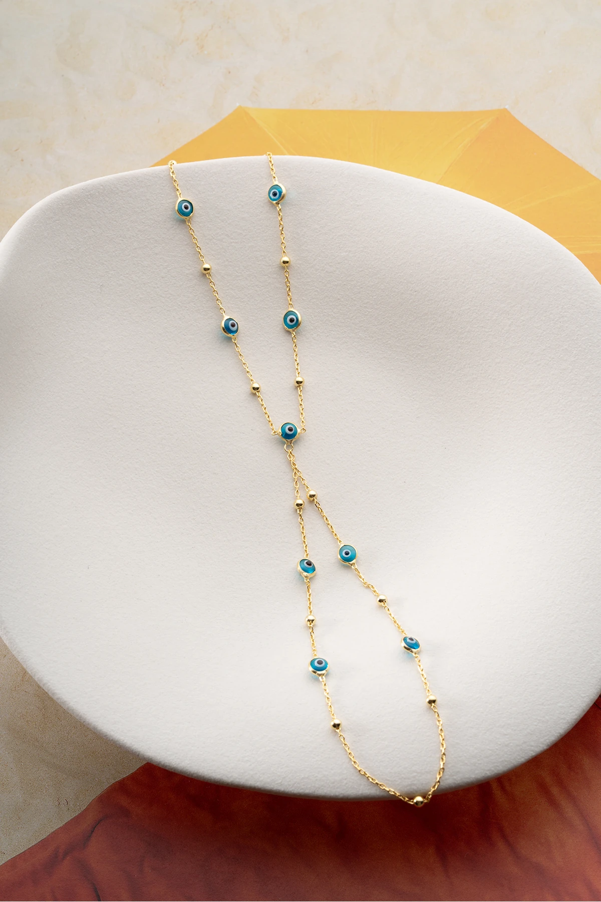 Nazar Boncuklu Şahmeran